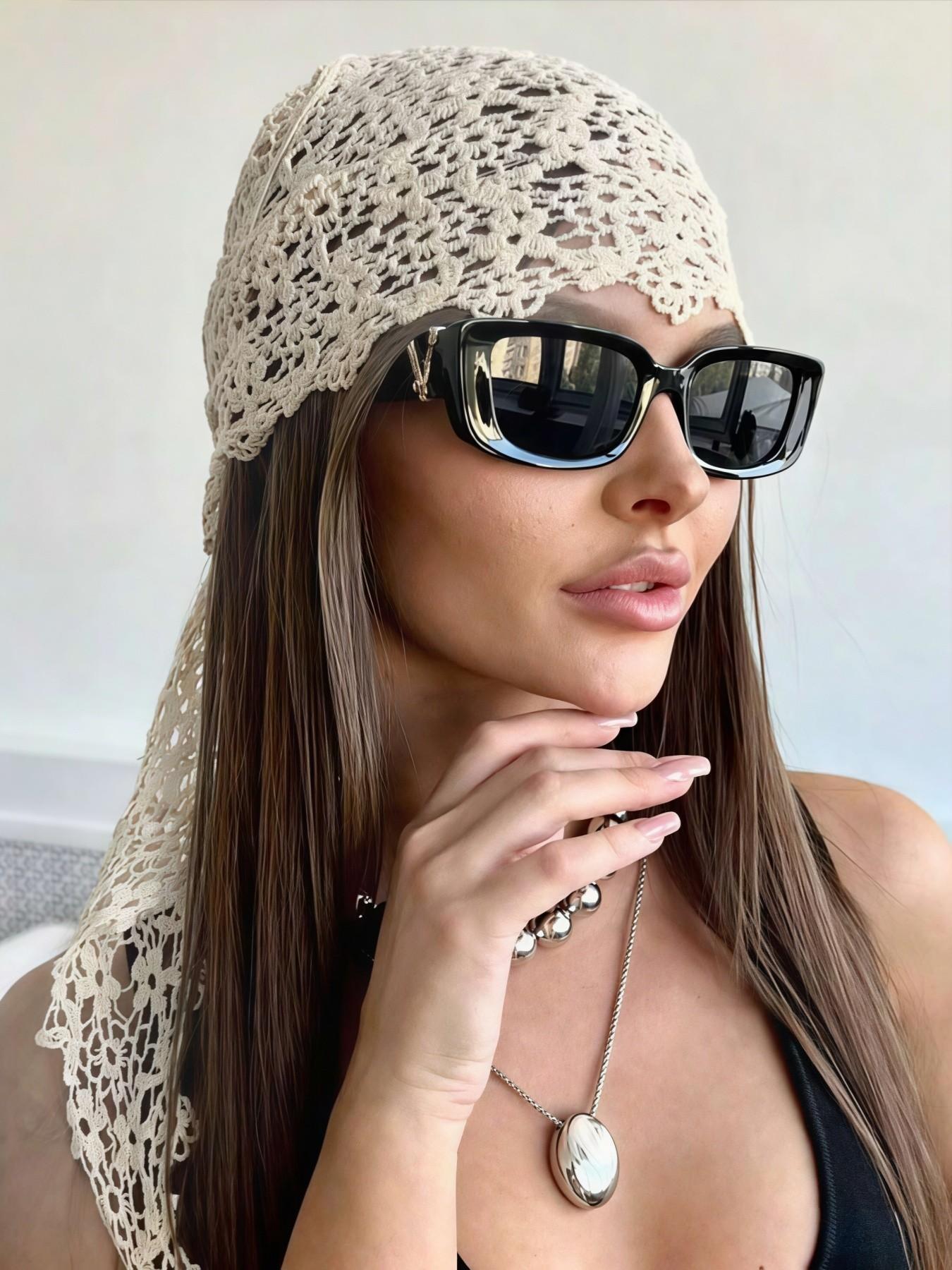 1pc Solid Color Crochet Floral Lace Thin Outerwear Triangle Knot Scarf For Women, Spring/Summer Stylish Decorative Collar Trim, Minimalist Scarf Head Wrap