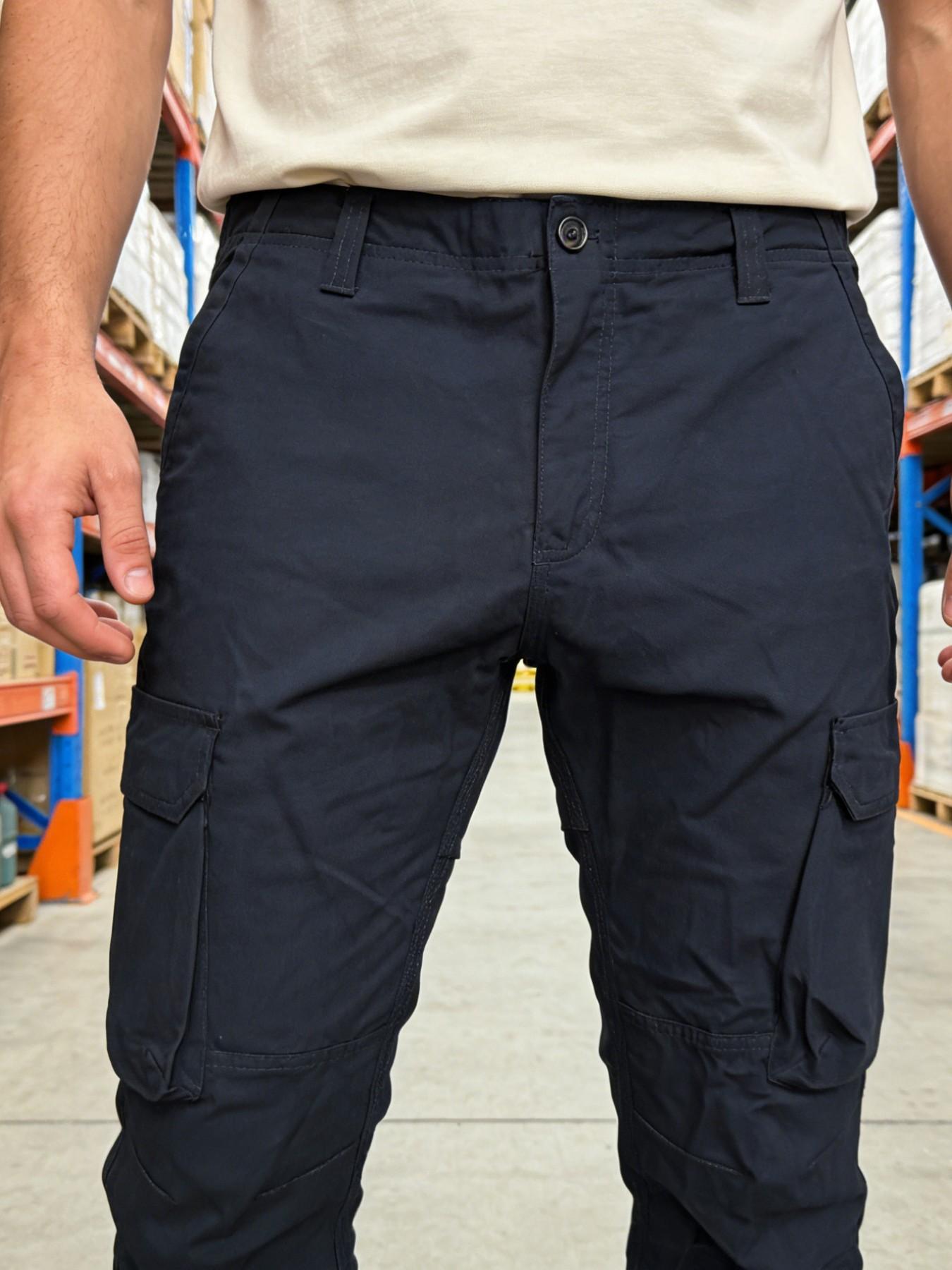 Men's Tactical Pants, Lightweight Performance Cargo Trousers, Fashionable Durable Design, Suitable for Outdoor Adventures