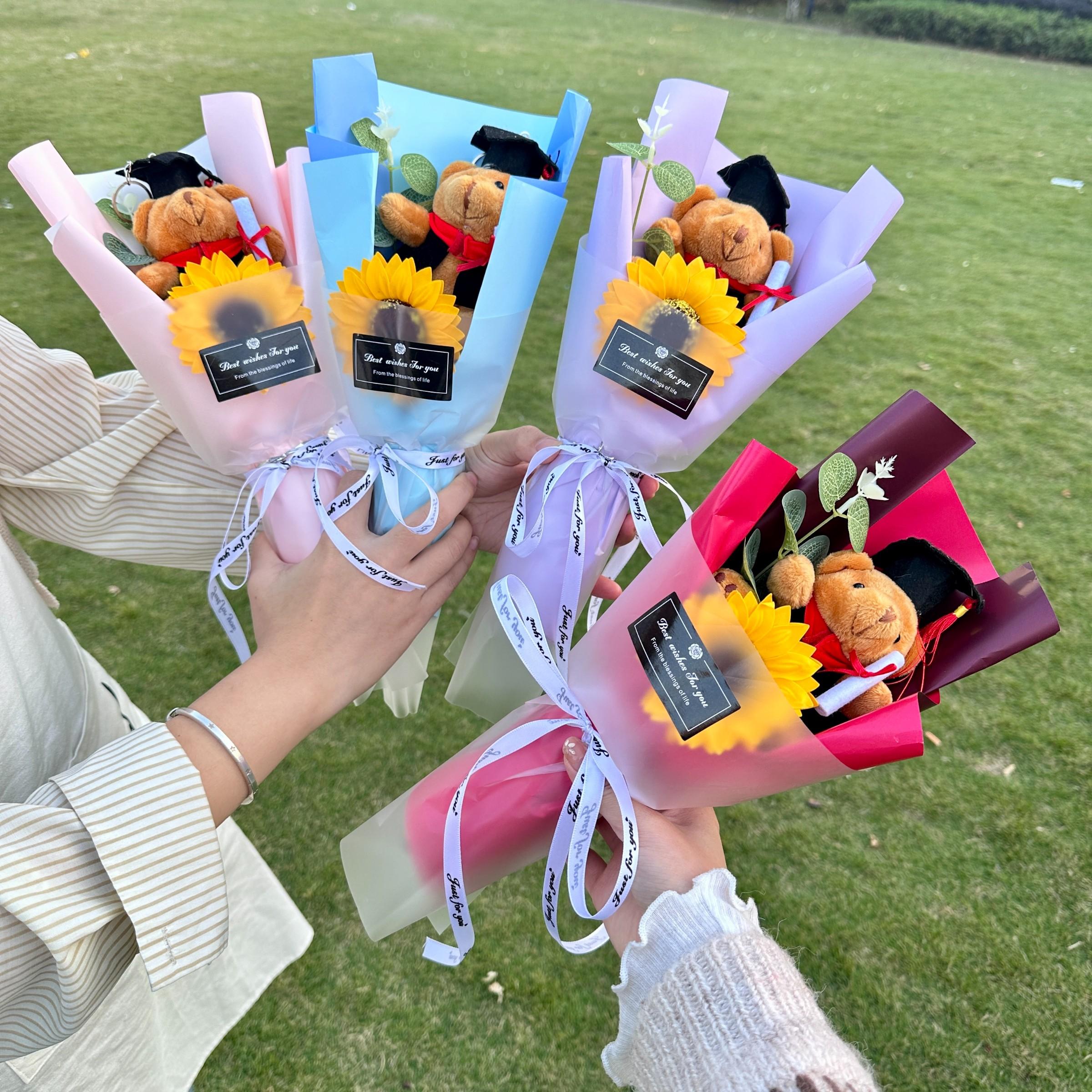 Doctor Bear Sunflower Doll Bouquet, Graduation Gift for Classmates, Teacher Appreciation Day Present, Creative Plush Flower Bundle