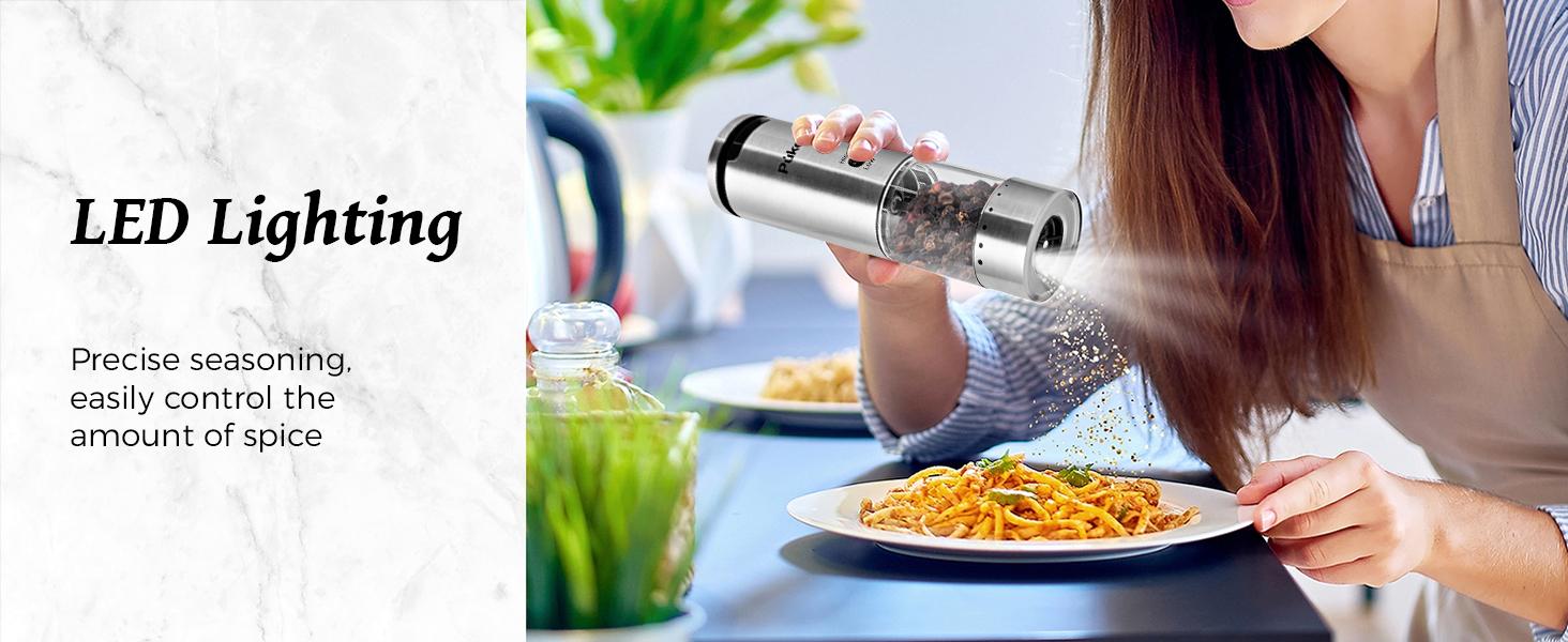 Pukomc Smart Electric Grinder Set, 6 adjustable levels, rechargeable LED base, one-handed operation, easy to clean, with 12 refills & accessories