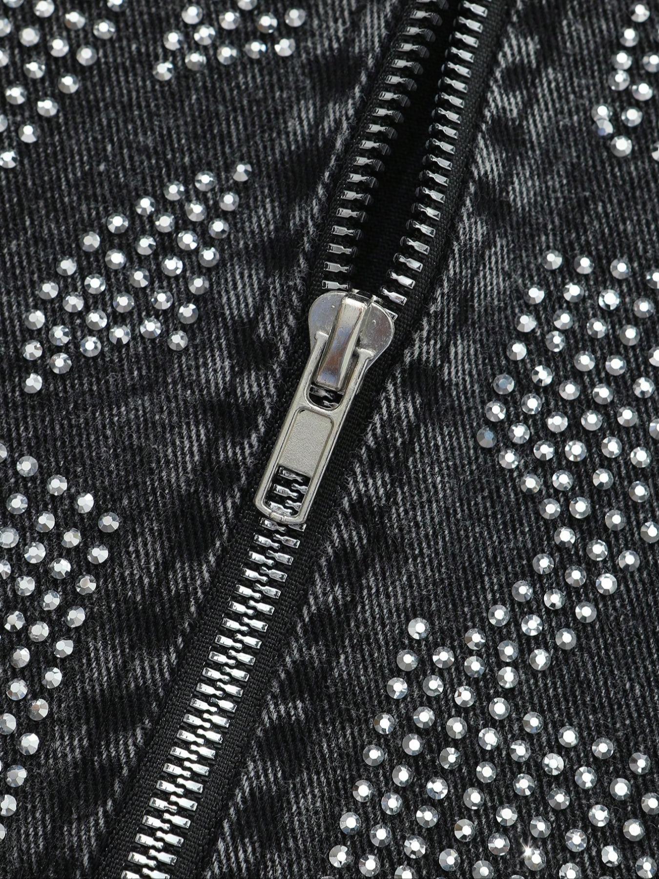 Men's Fashion Distressed Denim Jacket, Rhinestone Letter Print, Casual Street Style, Commuter Mood, Vintage Rocker Jacket, Star Design, Long Sleeves