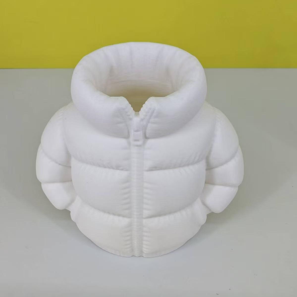 3D Printed Down Jacket Pen Holder Organizer Creative Display Piece Colorful Down Jacket Pen Holder Storage Box