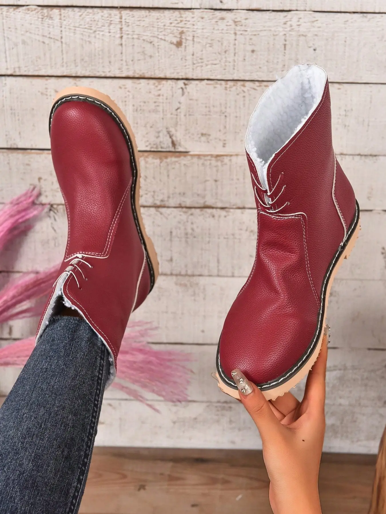 Winter New Retro Two-Wear Sheepskin Boots, Thickened Warm Cotton Boots, Leather Laces, Flat Non-Slip Mid-Calf Snow Boots
