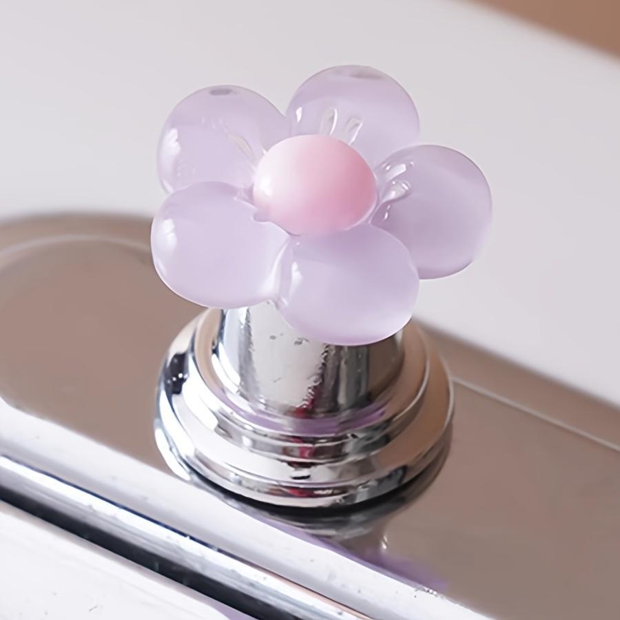1/2pcs-Easy to press, cute and charming cartoon flower toilet flush handle, stylish bathroom accessory, elegant, suitable for long nail care