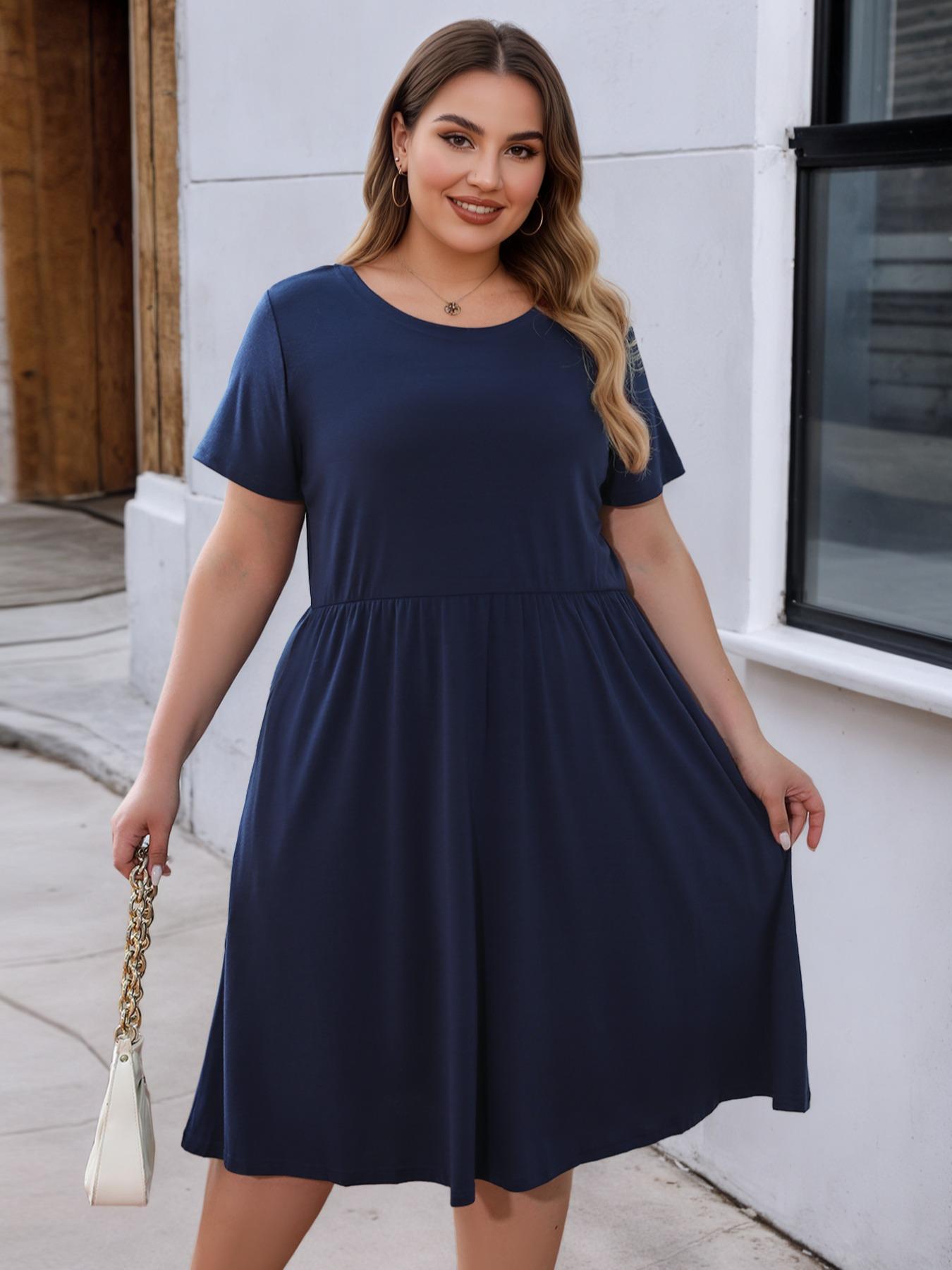 Women's Plus Size Casual Elastic Long Dress with Pockets, Elegant Summer Fitted Style, Comfortable Fabric for Daily Wear