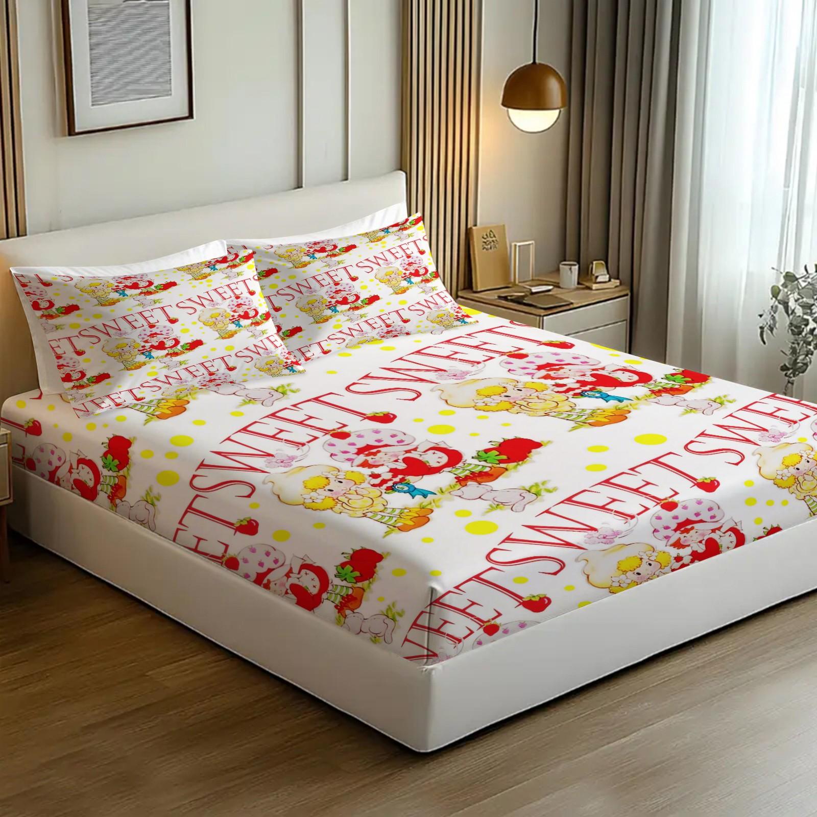 Strawberry Shortcake Sweet Fitted Sheet Set, 1 Fitted Sheet + 2 Pillowcases - 3 Pcs Soft Breathable Bedding with Deep Pocket, 360° All-Round Wrap, Wrinkle Resistant, Cute Cartoon Bed Sheets for Girls Bedroom, Full Size