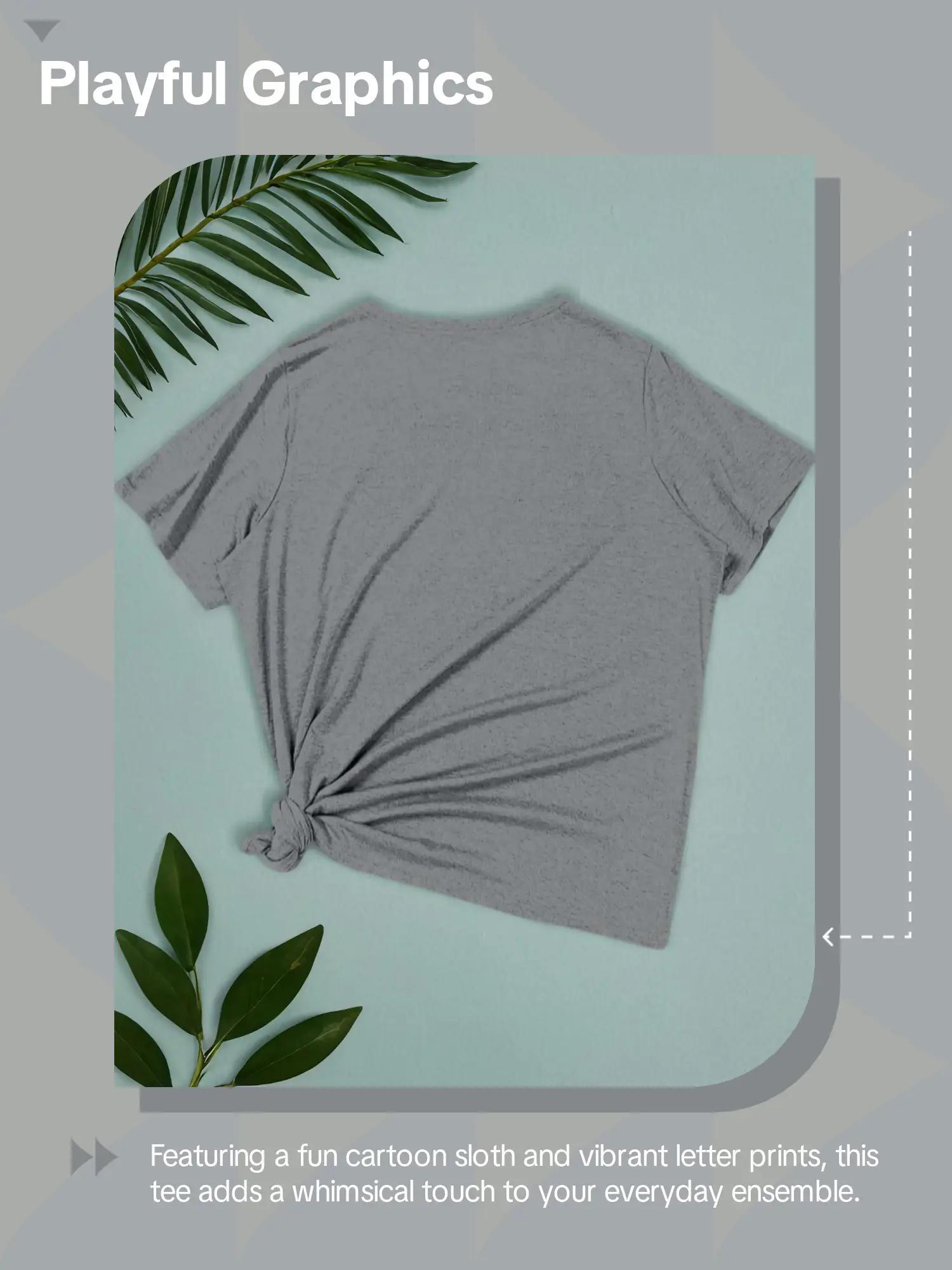 【Plus Size】 Women's Cartoon Sloth & Letter Print Round Neck Tee, Fashion Casual Crew Neck T-Shirt for Daily Wear, Ladies Clothes for All Seasons, Womenswear 【Plus Size】 Women's Cartoon Sloth & Letter Print Round Neck Tee, Fashion Casual Crew Neck T-Shirt for Daily Wear, Ladies Clothes for All Seasons, Womenswear