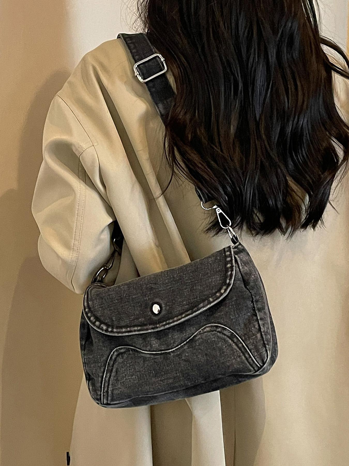 1pc Solid Black Washed Denim Saddle Crossbody Bag, Snap Button Flap Cover Adjustable Wide Shoulder Strap Retro Casual Shoulder Bag For OOTD Shooting, City Shopping, Cafe Hangouts, Weekend Trips, For Y2K Street‑style Fashion Women