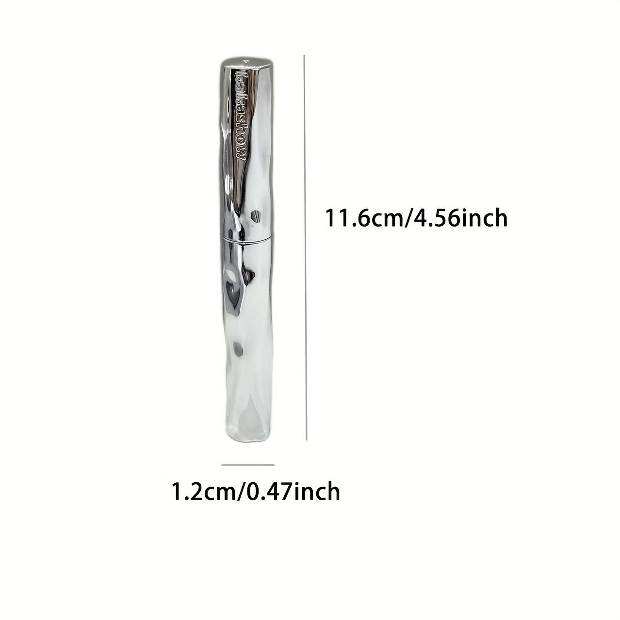 This mascara creates thick, long, and curled lashes.It's waterproof, smudge-proof, and long-lasting, giving you perfectly defined lashes like a sunflower.The black formula dries quickly and forms a protective film.