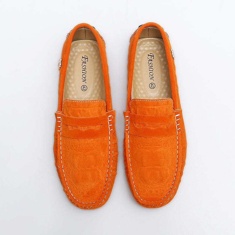 New Men's Velvet Loafers 2026, Multiple Colors Available, Classic Plain Design, Anti-Slip Rubber Sole, Comfortable Casual Walking Shoes