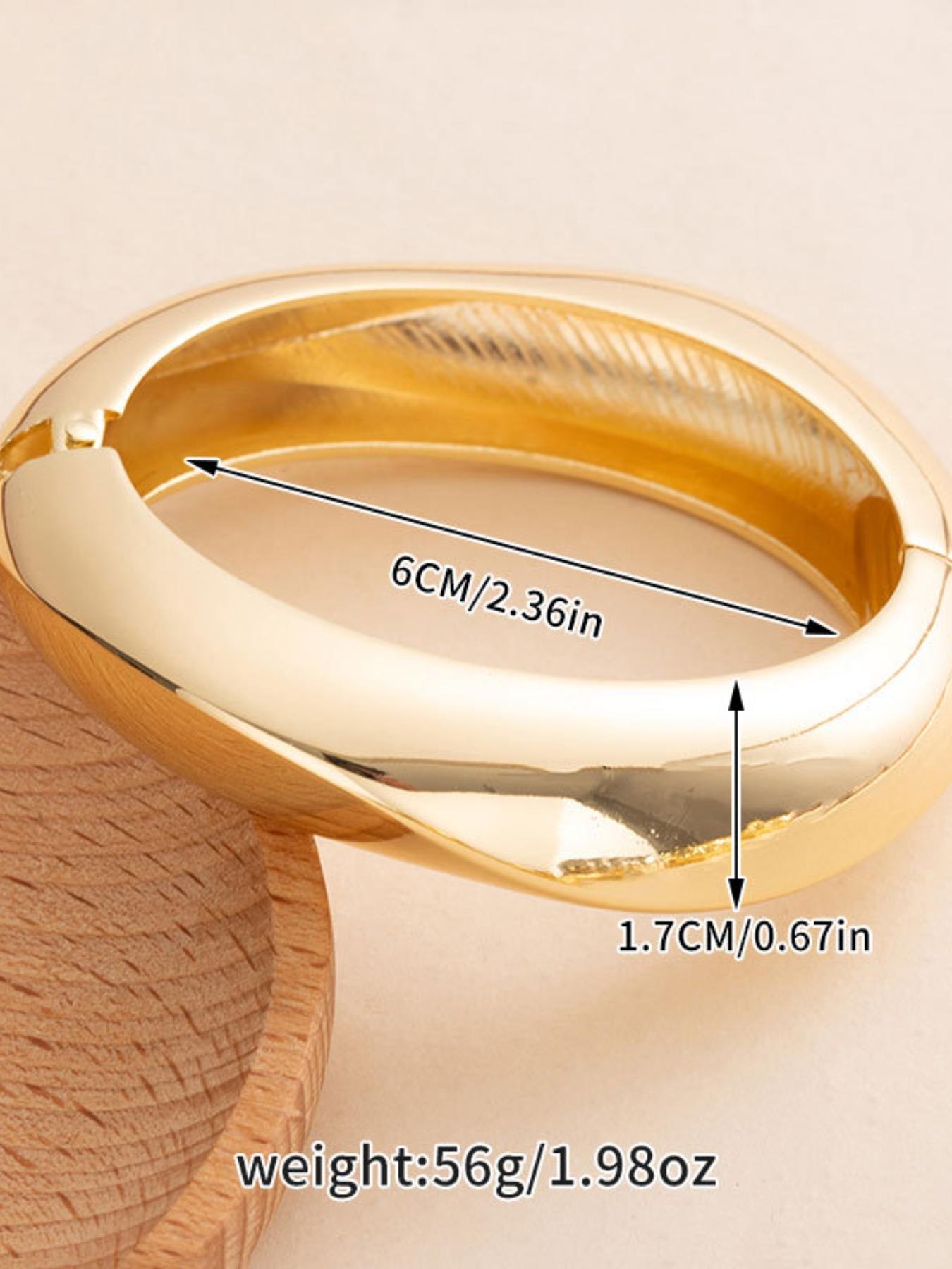 Gold Bangle Bracelet Set for Women, Chunky Gold Cuff Bangle Stackable Bracelets, 6cm Inner Diameter Fits 16-18cm Wrist, Statement Wrist Jewelry for Daily Wear, Perfect Birthday Gift for Her