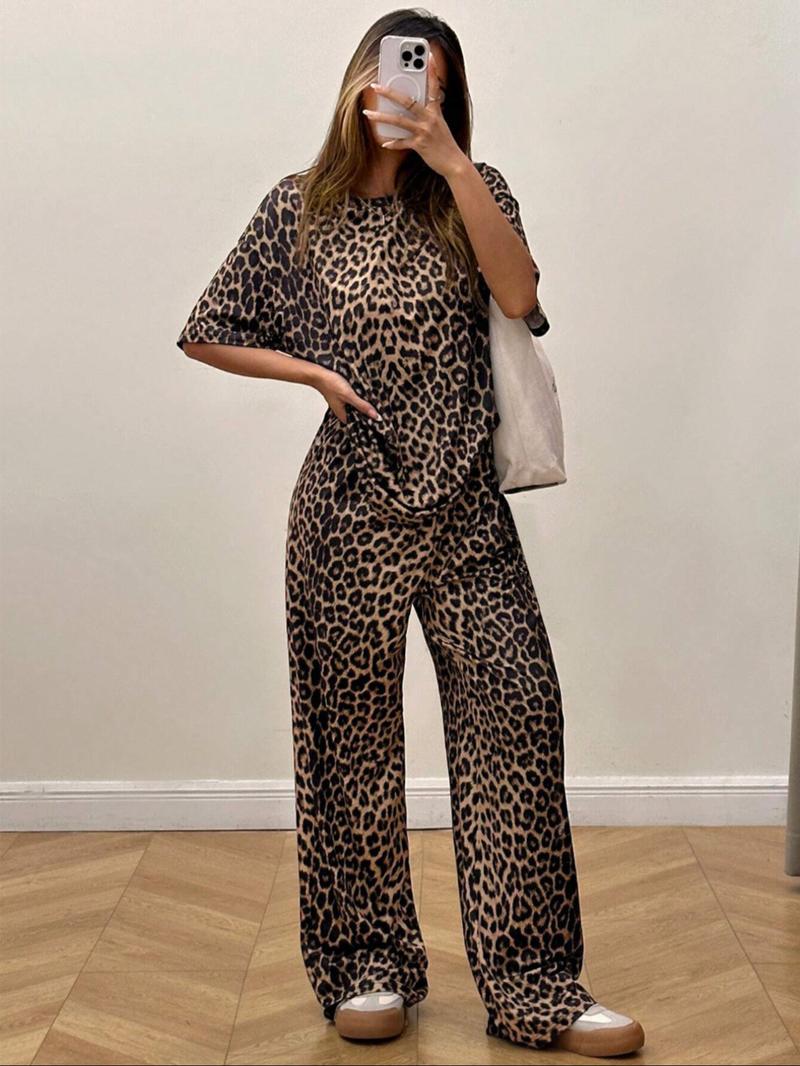 Women's Leopard Print Loungewear Two-piece Set, Elegant Casual Comfy Round Neck Short Sleeve Top & Elastic Waist Wide Leg Pants PJ Set for Indoor Outdoor Wear, Ladies Sleepwear for All Seasons, Matching Lounge Sets, Leopard Print Pajamas