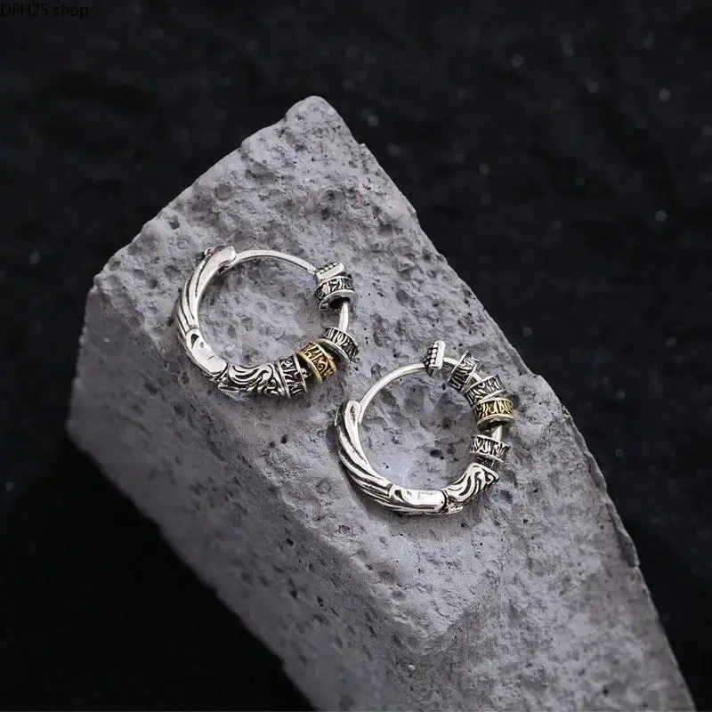 Chunky Silver Tone Hoop Earrings for Women and Men, Geometric Statement Earrings with Textured Metal Design for Parties and Daily Styling