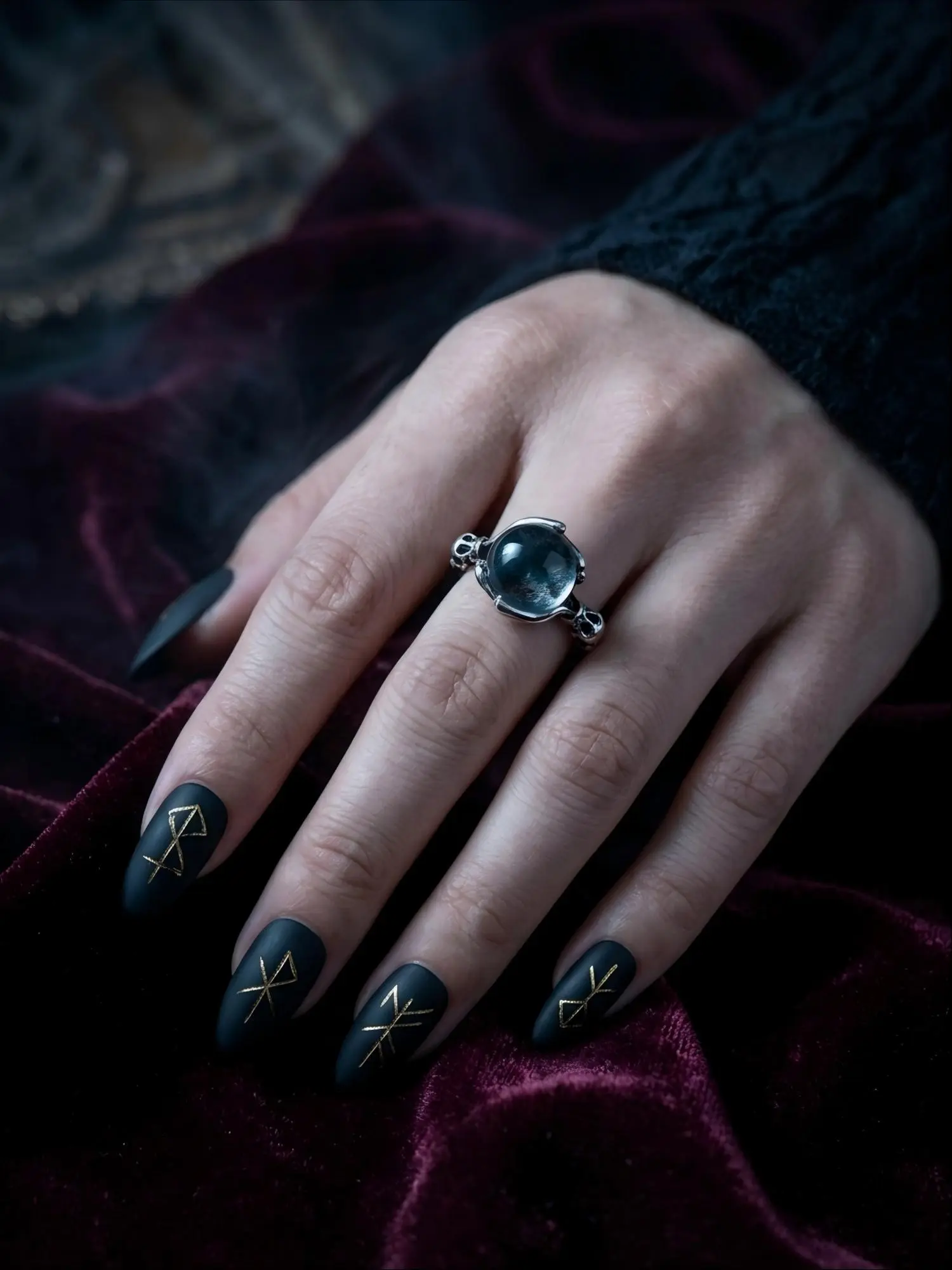 Witchy Hand Crystal Ball Ring for Men Women, Adjustable Open Band Antique Silver Plated Ring, Goth Core Skeleton Finger Protection Jewelry, Retro Whimsigothic Aesthetic Statement Accessory, Spiritual Manifestation Evil Eye Halloween Gift Idea