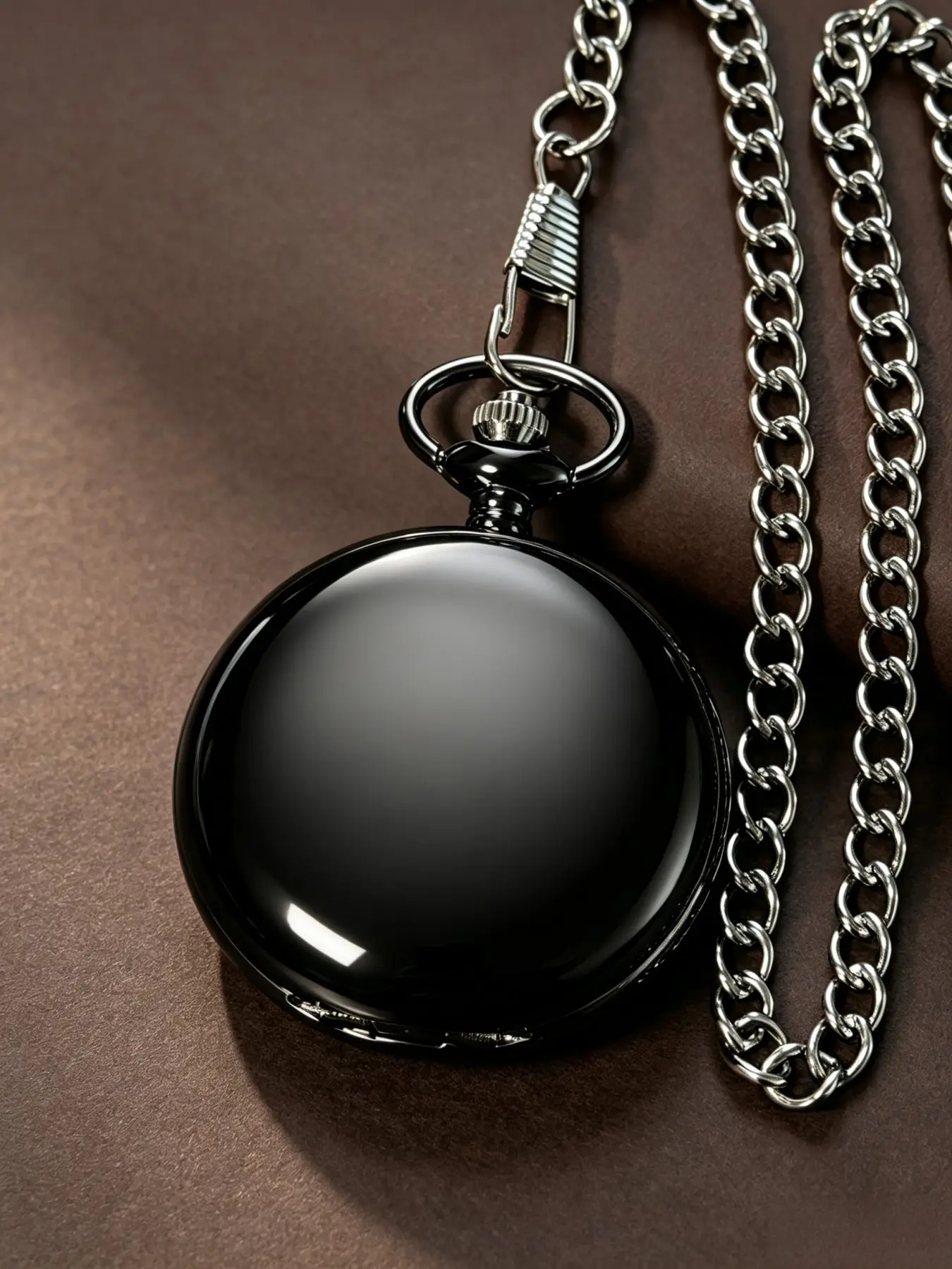 Elegant Three-Color Pocket Watch, Quartz Movement, Precise Timekeeping, Fashion Accessory, Role Play Gift, Cute Birthday Present, Souvenir