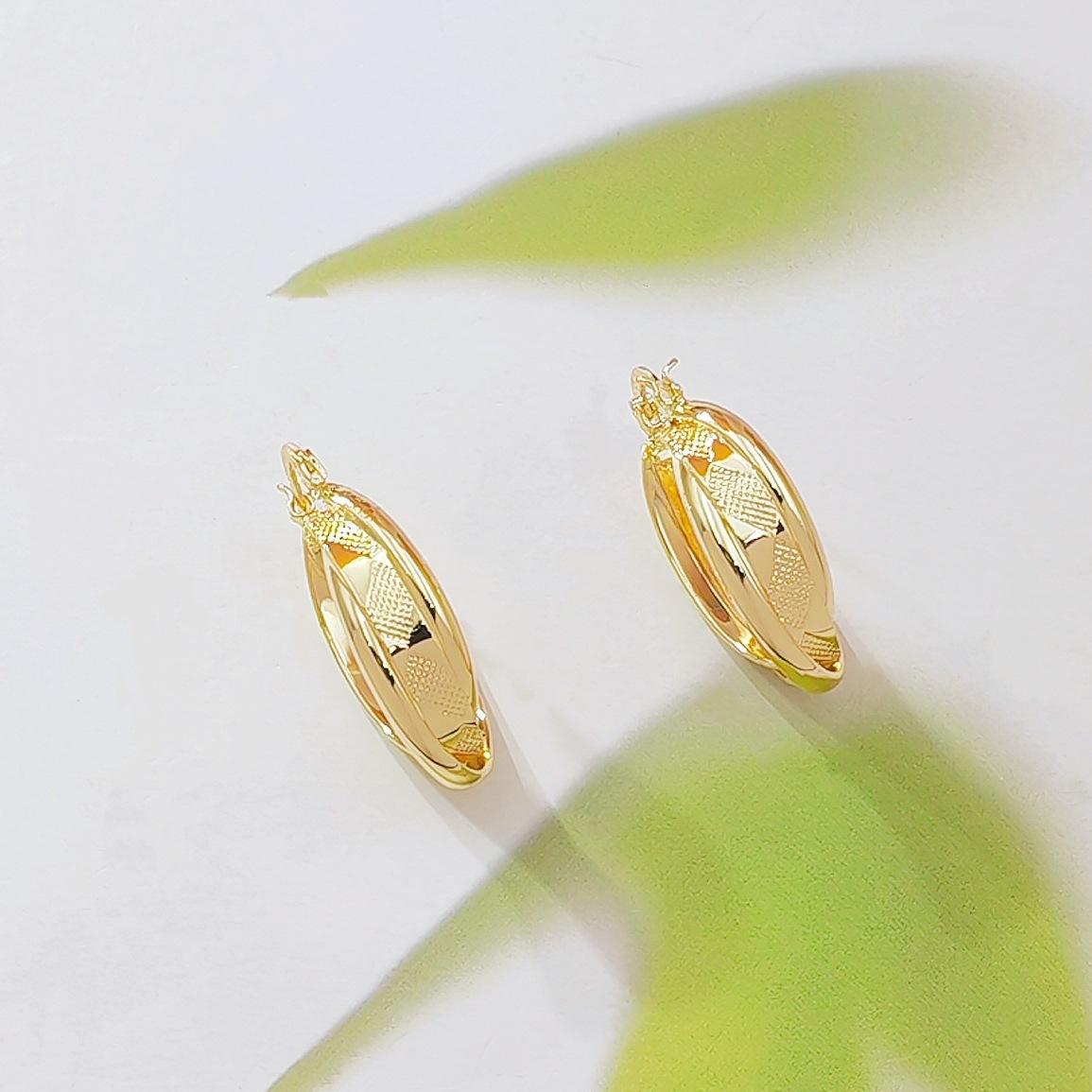 Gold Plated Chunky Hoop Earrings, Textured Geometric Diamond Cut Huggie Ear Studs, Statement Fine Jewelry, Anniversary Gift for Women & Teen Girls