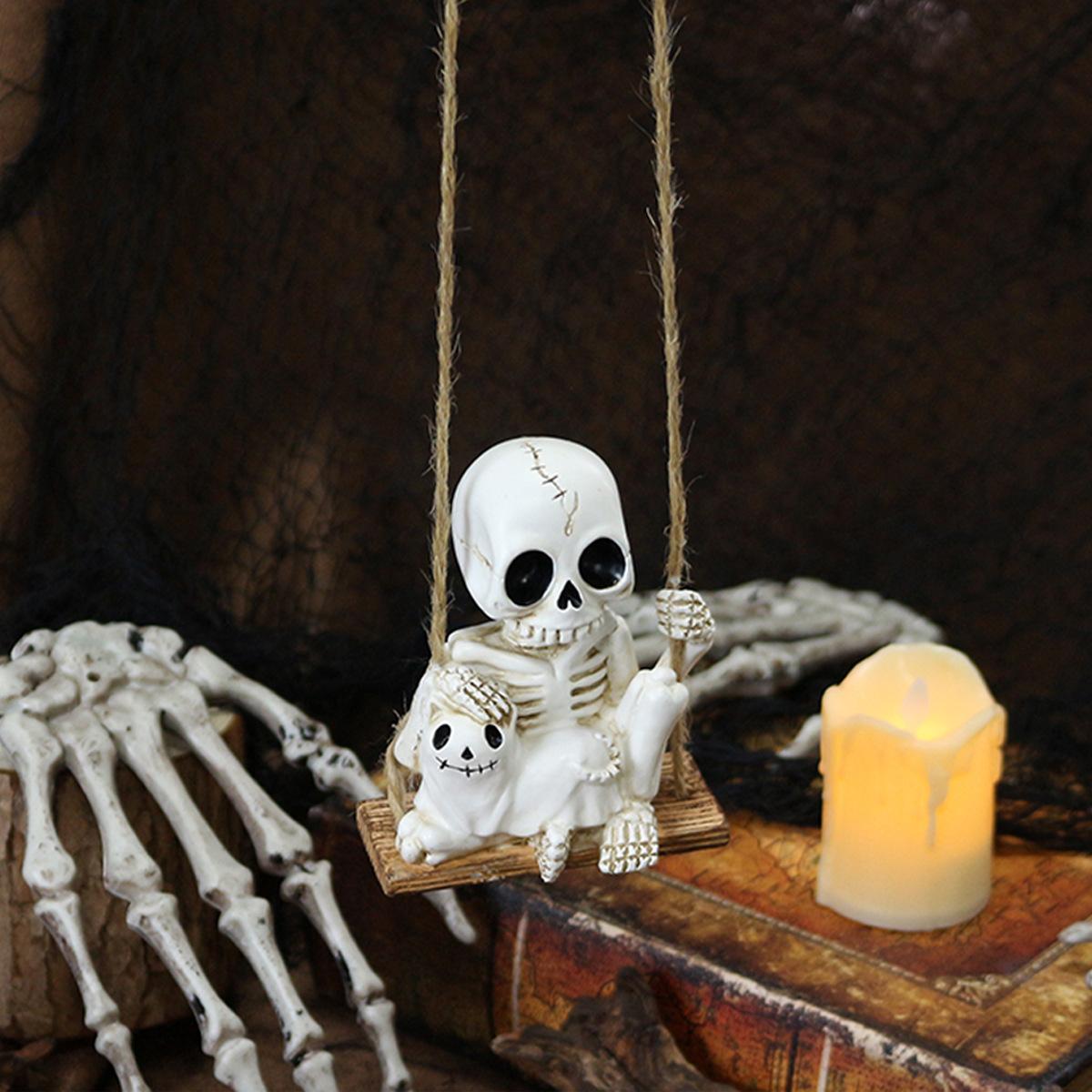 Outdoor Swing Skull Cat Ornament, Spring Garden Courtyard Hanging Skull Statue, Fun Small Skull Decor, Halloween Decoration