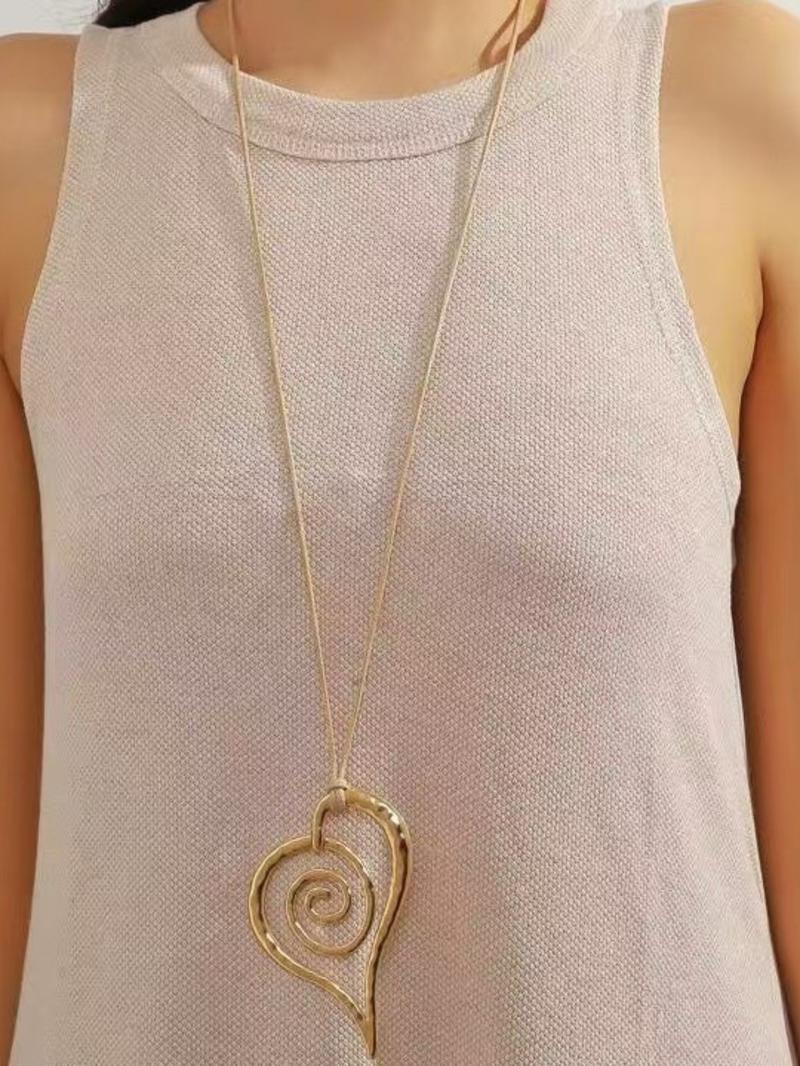 Bohemian Style Exaggerated Metal Spiral Heart Pendant Long Necklace, Vintage Unique Fit Women Sweater Chain Necklace