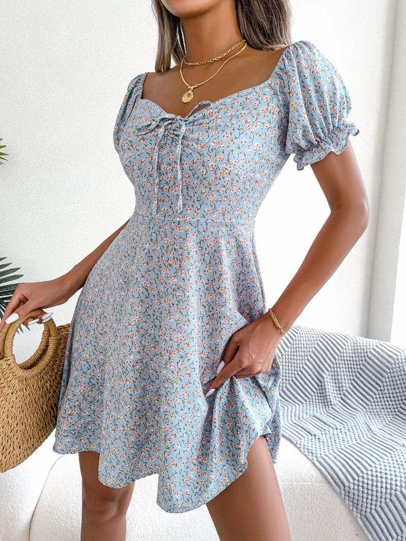 Women's Ditsy Floral Print Tie Front A Line Dress, Summer Outfits 2024, Boho Romantic Frill Sweetheart Neck Short Dress for Beach Vacation Holiday, Frenchy Style Summer Clothes Women