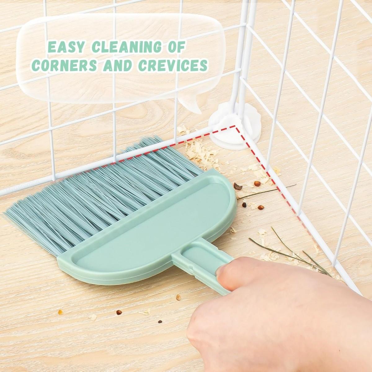 Mini Trash Can and Brush Set, Portable Pet Waste Cleaning Kit, Hamster Sand Scoop Cage Cleaner for Small Pets Like Guinea Pigs and Hedgehogs
