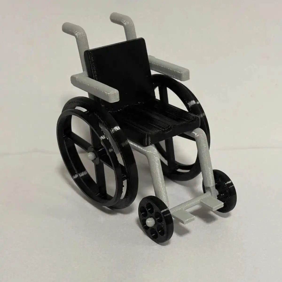 1/12 Scale Soldier Scene Accessories Mini Wheelchair Model Prop Massage Chair Ornament Fit About 15cm Action Figure Model Doll