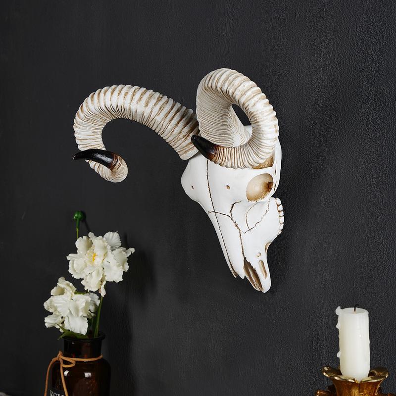 Resin Animal Skull Wall Decor Figurine Ornament, Realistic Sheep Head Bone Hanging Decoration for Ramadan Festival Home Wall Art