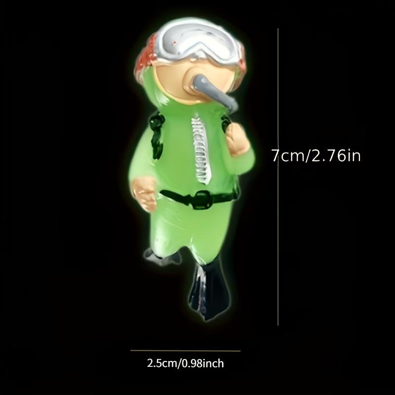2-Pack Glow-In-The-Dark Aquarium Decor, Floating PVC Fish Tank Scene, Fluorescent Fish & Diver Figurines, Low Maintenance, Freshwater/saltwater