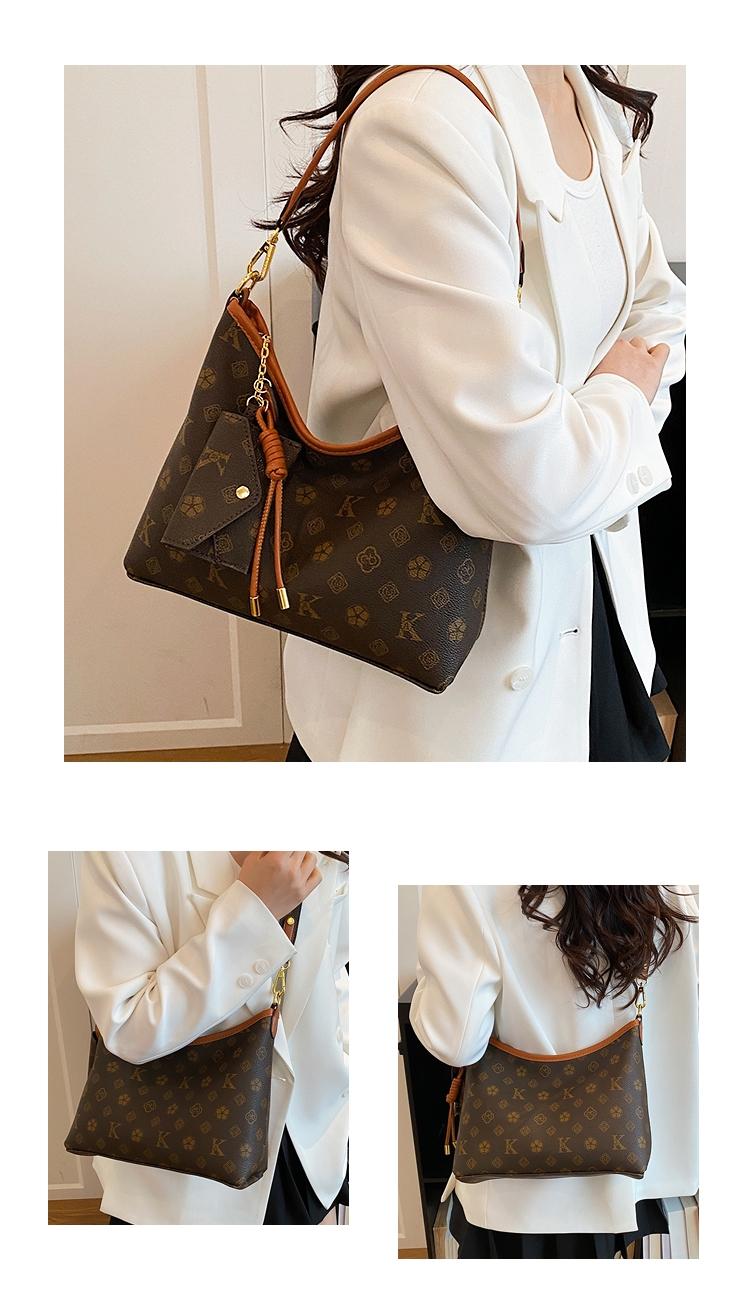 High-End Large Capacity Bag for Women, Practical Vintage Floral Crossbody Classic Tote with Shoulder Strap, Elegant All-Season Design