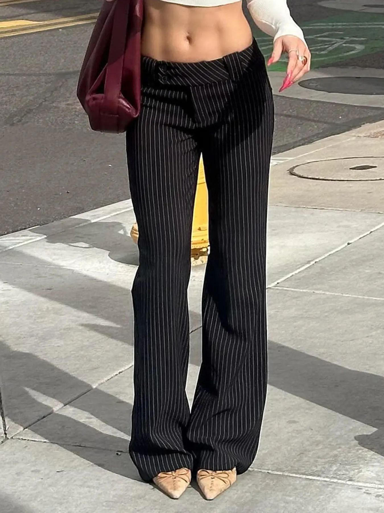 Women's Slim-Fit Striped Suit Pants, Fashionable Low Waist Micro Flare Pants for Office and Commuter, Versatile Woven Long Trousers for All Seasons, Casual Work Pants