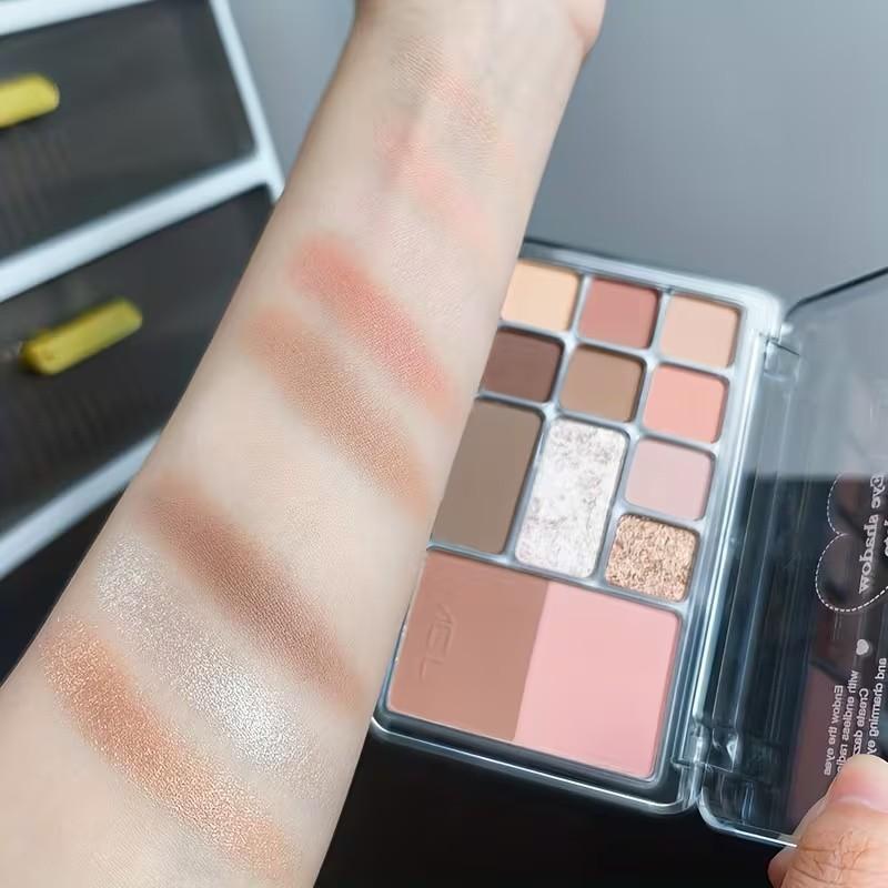 Mgl Bangran Qingxin Dong Twelve-Color Eyeshadow Palette, Multi-Color Series for Daily Light Makeup, Contouring, and Blush, Three-In-One