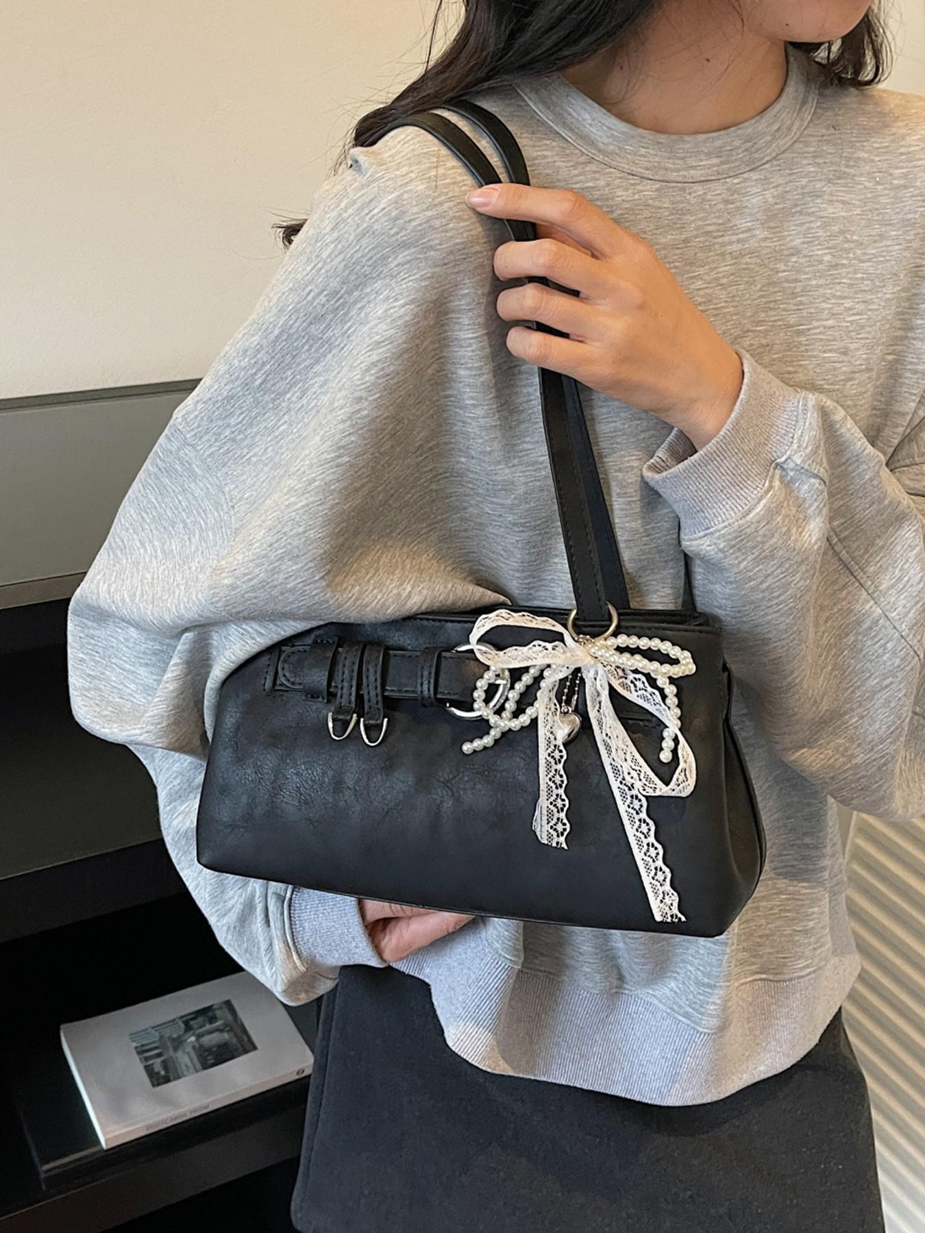Gentle, sweet and cute style with a light luxury texture under the arm bag, decorated with lace and pearl bow, elegant atmosphere, fashionable and personalized shoulder bag, Fashion Bags, can accommodate mobile phones and lipstick