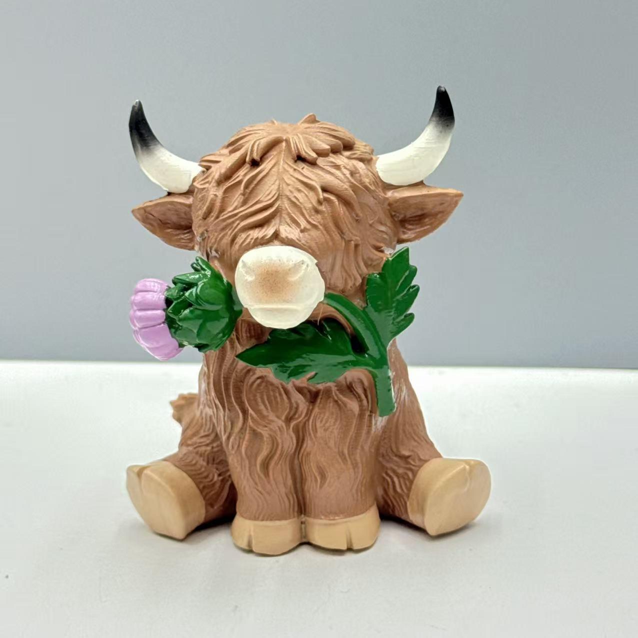 Collectible Figurines Mini Creative Resin Animal Statues, Highland Cow Ornament, Festival Decor, Movie Souvenir, Best Holiday Gift