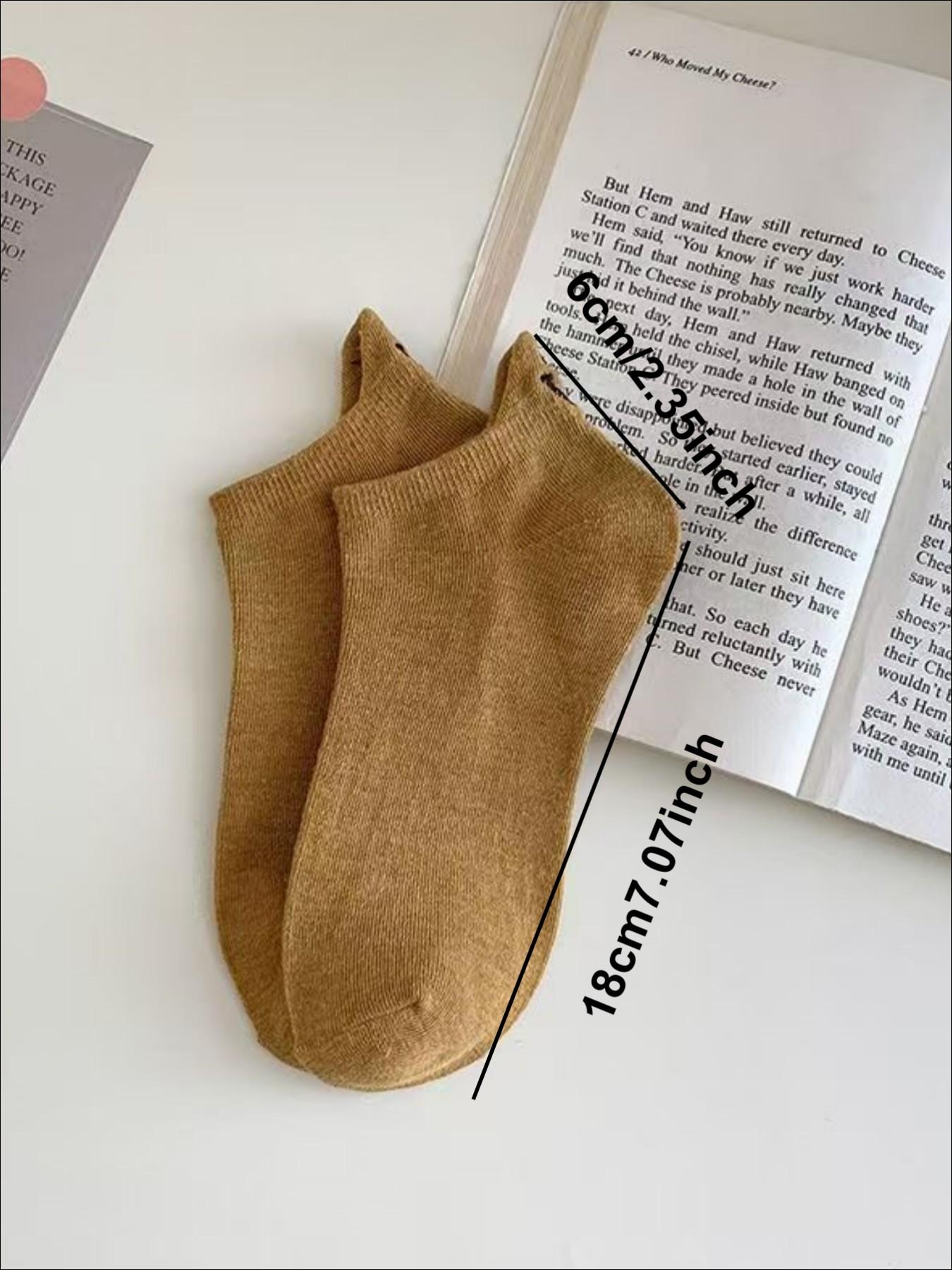 Men's and women's multi-color no-show socks with smiley face on the heel, 20 pairs sock packs, breathable, sweat-absorbent, comfortable, non-slip, short socks. Fashionable design perfectly meets the daily casual wear needs of men and women.