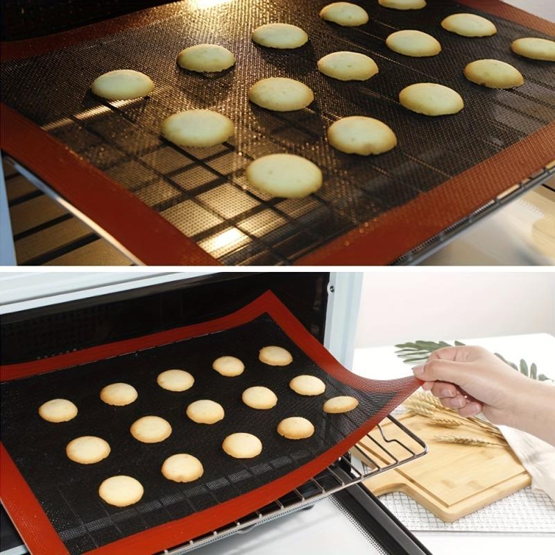 1-Piece Pack, Red & Black Silicone Baking Mat, Reusable Baking Sheet Liner, Grill Mat, Oven Non-Stick Pad, Cake Mold Liner, Suitable for Macarons & Cookies, Baking Tools, Kitchen Accessories, Home Kitchenware