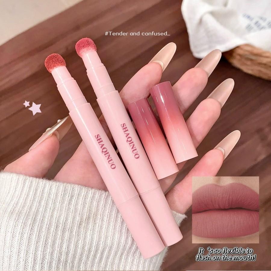 Soft Matte Lip Powder Foundation, Smooth Application, Long-Lasting Wear, Lightweight Formula, Ideal for All Skin Types