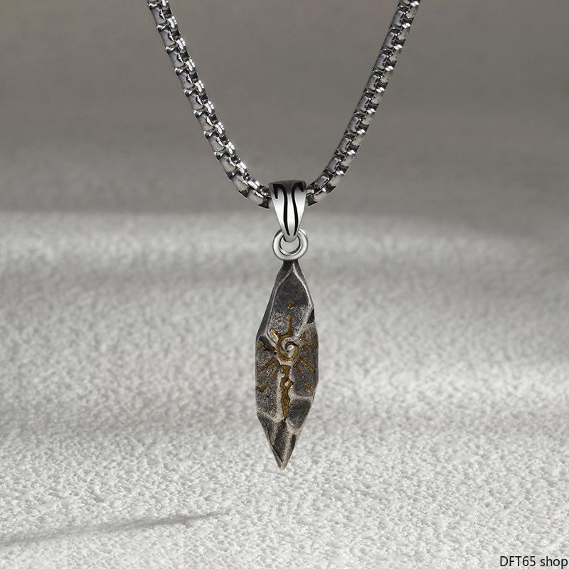 Vintage Long Sweater Chain Necklace With Mixed Tone Meteorite Wish Stone Pendant Polished Matte Metal Chain Flexible Adjustable Length Unisex For Men Women Hip Hop Street Daily Matching Minimalist Personality Decorative Neck Jewelry Accessory