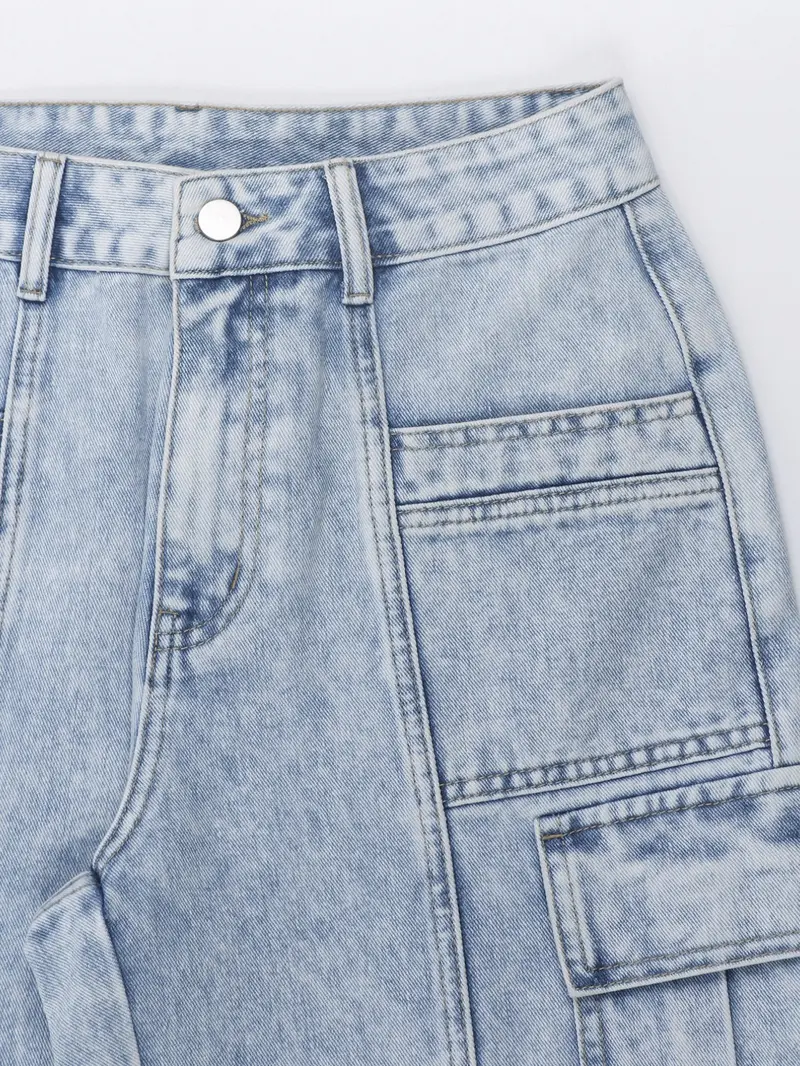 Women's Light Blue Wash High Waist Multi Flap Cargo Pockets Non-Stretch Rigid Denim Fabric Wide Leg Jeans, Baggy Utility Straight Fit Long Pants, Streetwear Casual Daily Commute Outfits for Women TChic