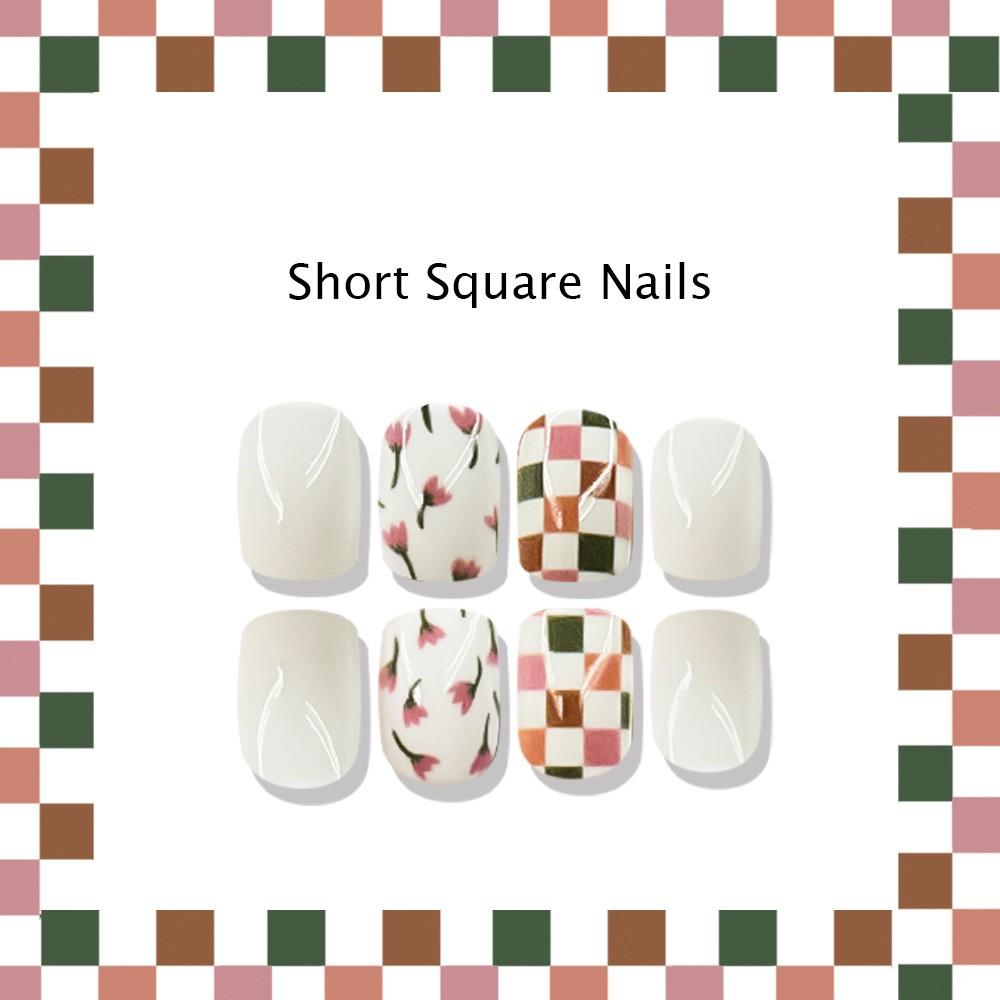 French Floral Nail Art Stickers, Sweet European Style Removable Nails, 24 Pieces, Elegant Grid Design, Perfect for DIY Manicure