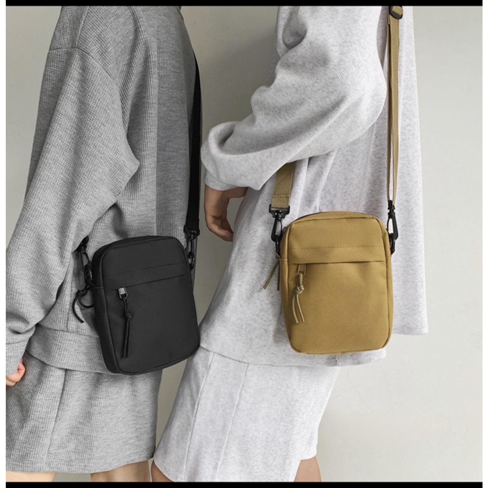 2026 New Trendy Casual Phone Crossbody Bag for Men, Mini Sport Sling Shoulder Bag, Streetwear Fashion Lightweight Chest Pack, Durable Versatile Design Perfect for Daily Commute, Travel, Sports, Shopping and Outdoor Casual Activities, Casual Commuter Bag,