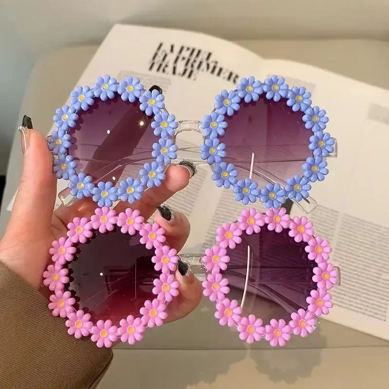 KAMMPT Retro Special Round Daisy Flower Sunglasses Woman 2022 Vintage Fashion Brand Female Eyewear Party Travelling UV Shades