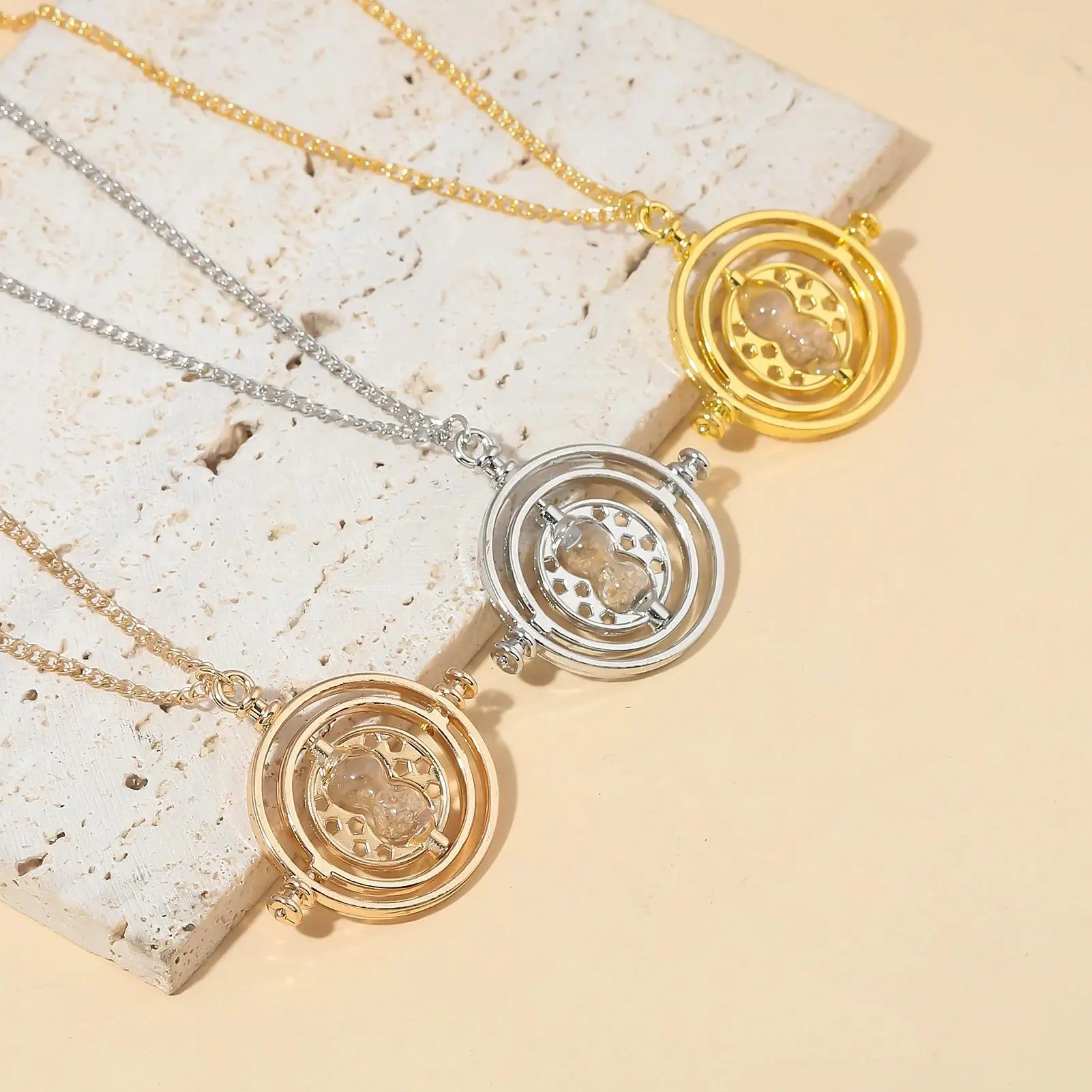 Astronomical Time Converter Classic Harried Time Necklace Timer Hourglass 360 Rotatable Cosplay Props Magic School Fans Gift