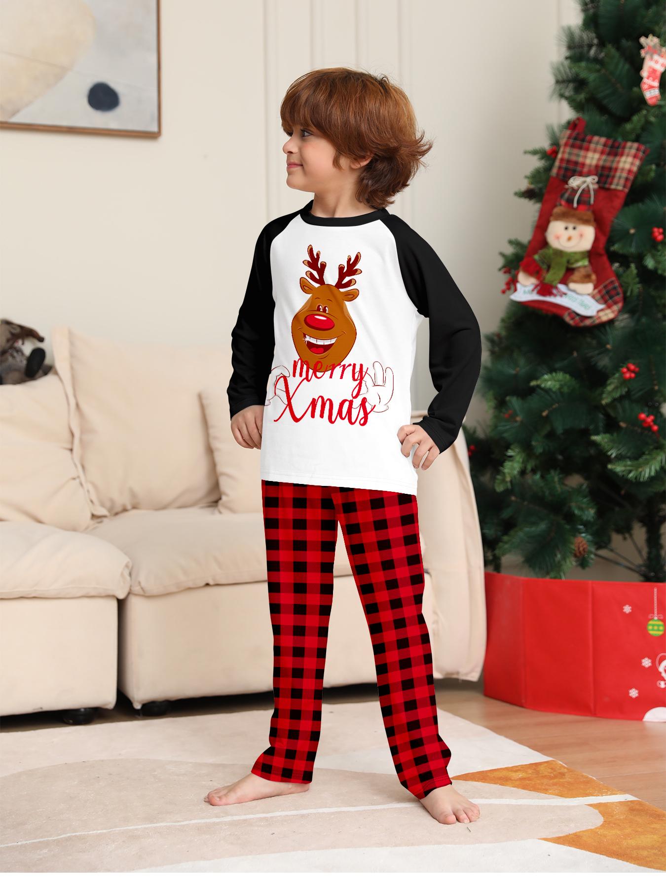 Two-Piece Christmas Pajama Set for Kids, Cute Cartoon Reindeer Print, Fitted Long Sleeve Sleepwear, All Seasons Comfortable Fit