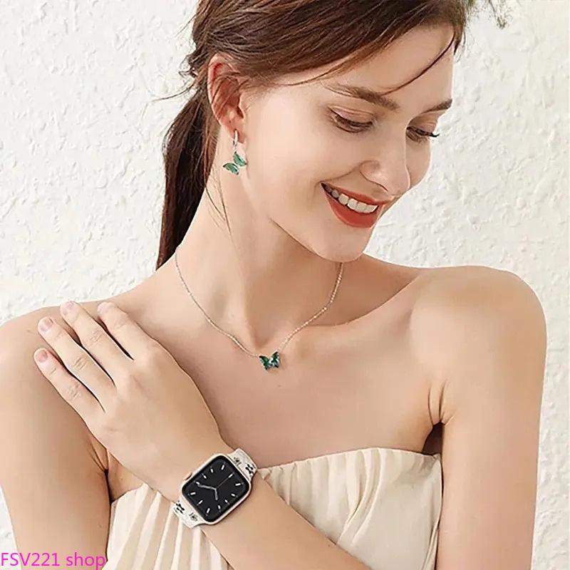 Women's Floral Engraved Soft Silicone Breathable Strap Watch Band - Sports Wearable Accessory Compatible with 38mm-49mm Sizes, Camping Essentials, Multi Sizes, Flower Print, Compatible Bands