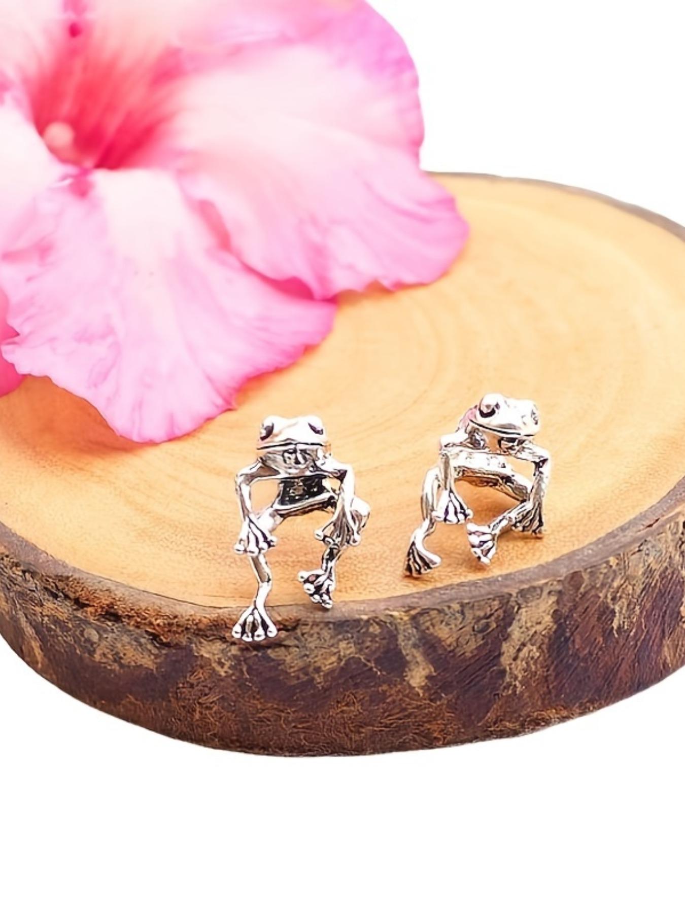 Creative Funny Retro Style Frog Design Pretty Studs Earrings, Dainty Fashion Jewelry, Unique Animal Design Dainty Matching Jewelry Accessory As Gift for Women
