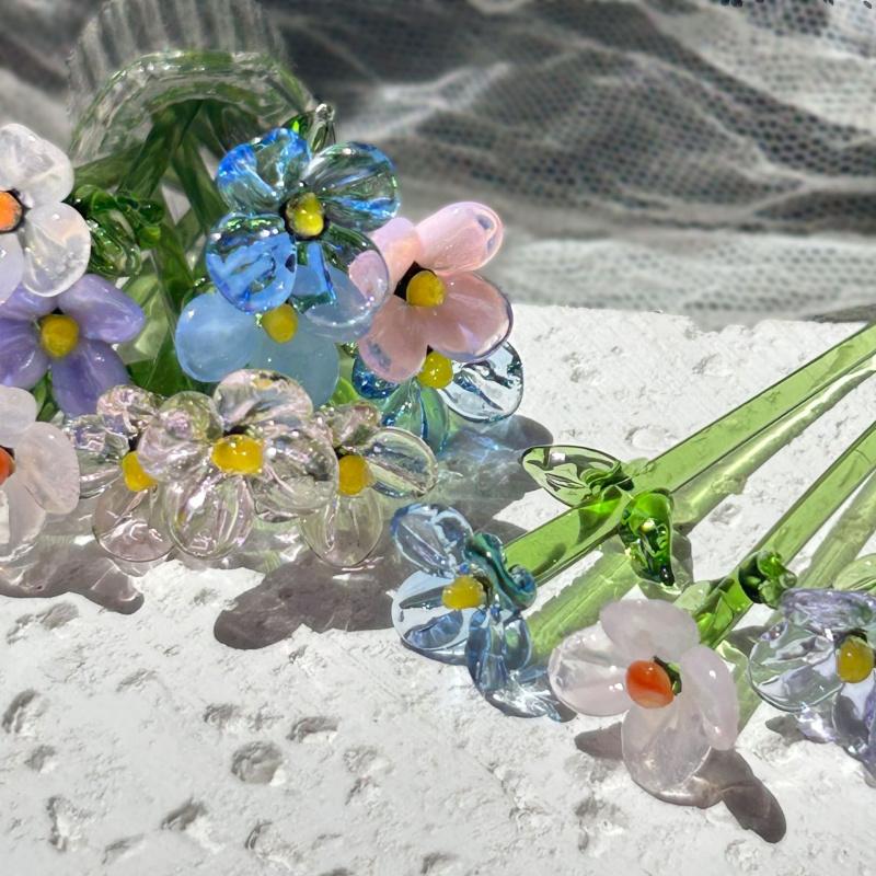 1/2/4/6/11PCS/SET Creative Mini Glass Flowers with Vase European Style Decorative Small Vase Set Elegant Crystal Clear Transparent Floral Bouquet Vase Office Desk Decor For Birthday Anniversary Mother's Day Handmade Glass Flower Bouquet Small Flower Gift