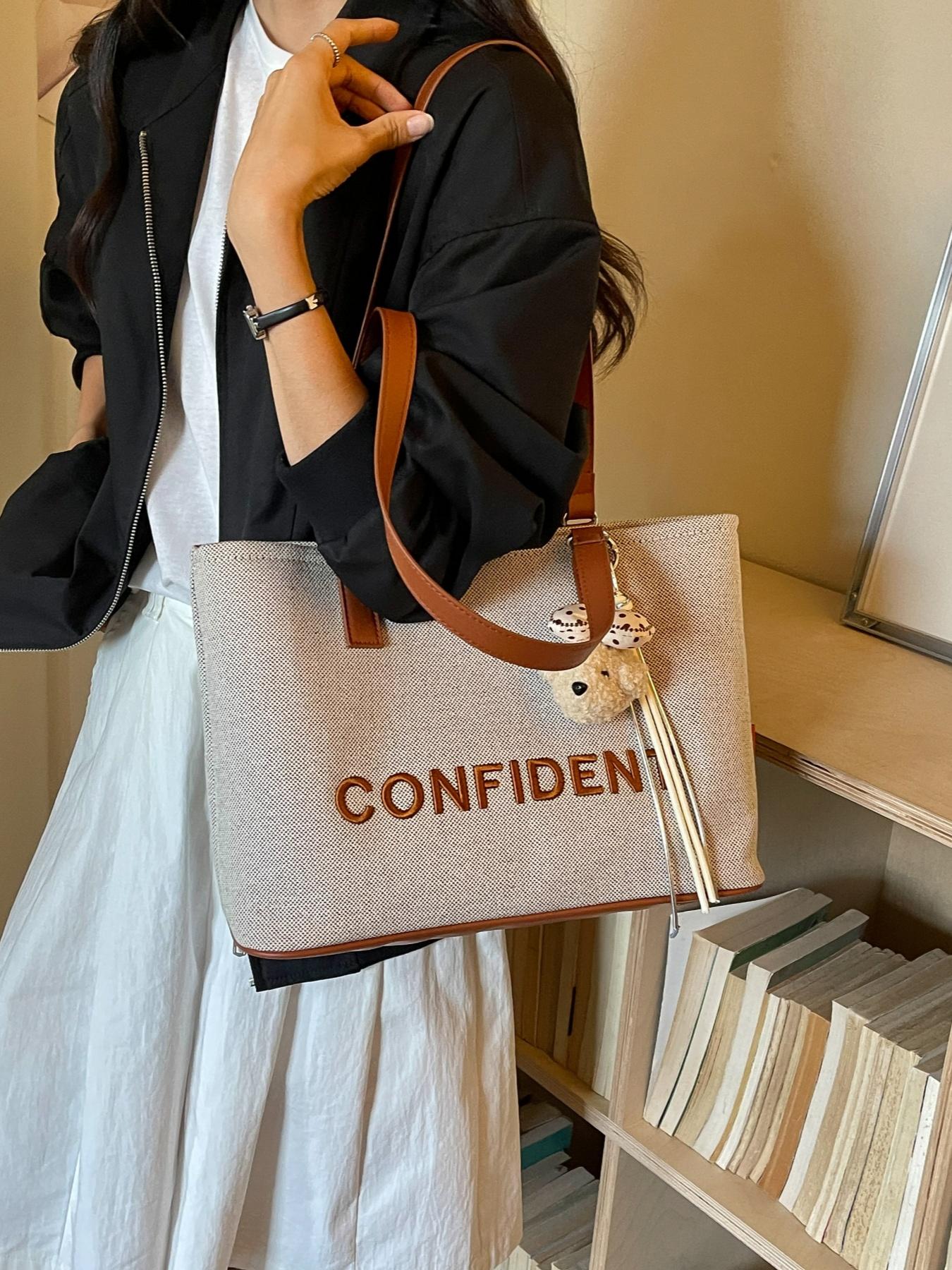 Fashionable and lightweight luxury large-capacity letter-embroidered tote bag, convenient and niche with cute bear pendant for daily commute shoulder/handbag