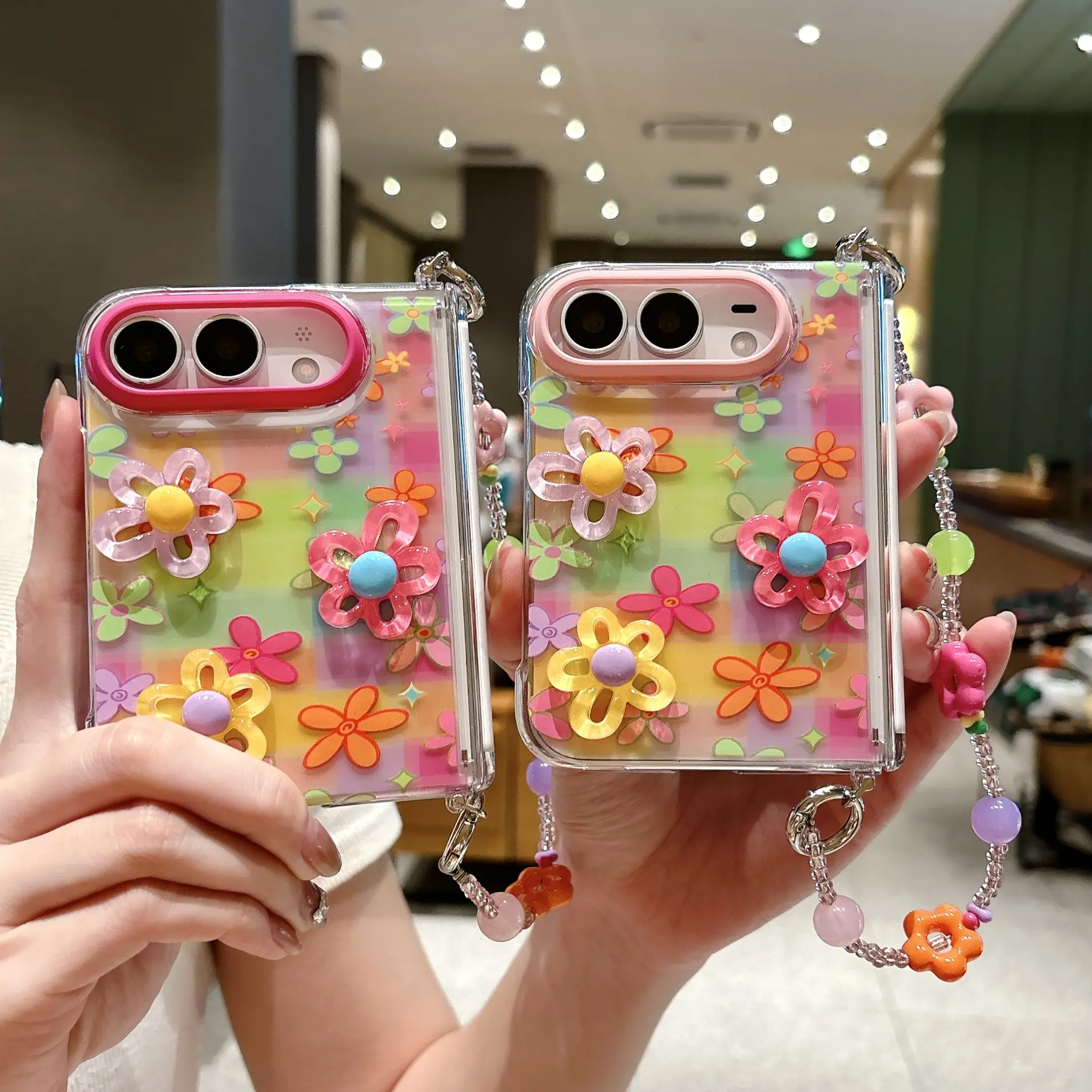 Lens protection 3D stamen pattern folding phone case with bracelet suitable for iPhone18Duo folding phone case