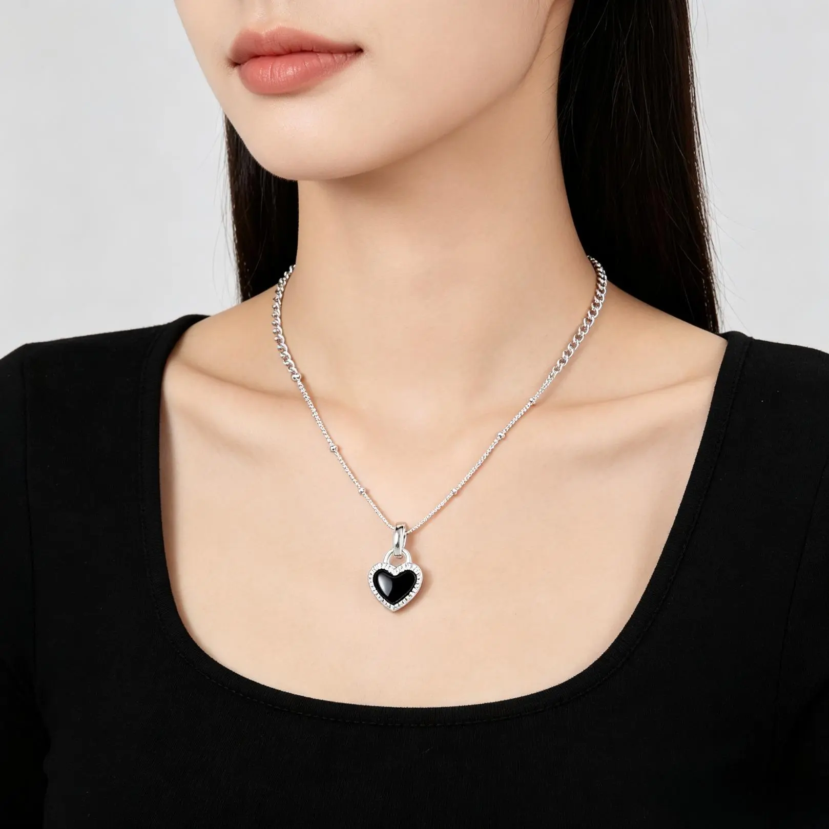 Women's Heart-Lock Enamel Heart Necklace, Dainty Romantic Accessories, Elegant Layering Charm Jewelry, Ideal For Daily Styling And Party Gifting