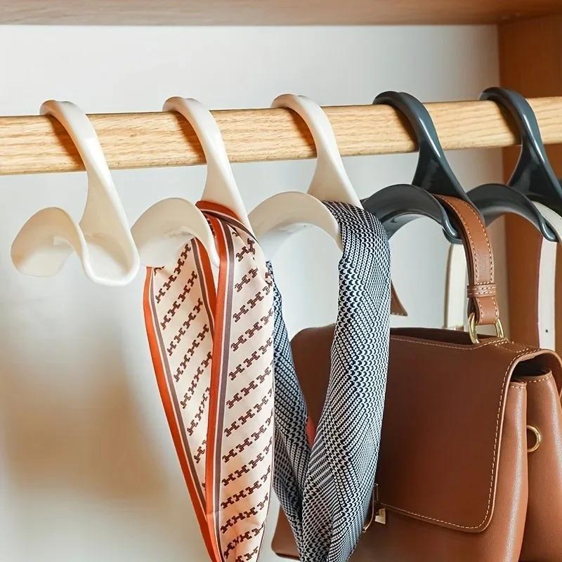 6 Wallet Hooks Per Bag, Heavy-Duty Handbag Hangers, Plastic Closet Hooks for Wardrobes, Organizer of Backpack And Handbag Racks, Belt, Scarf, Hat
