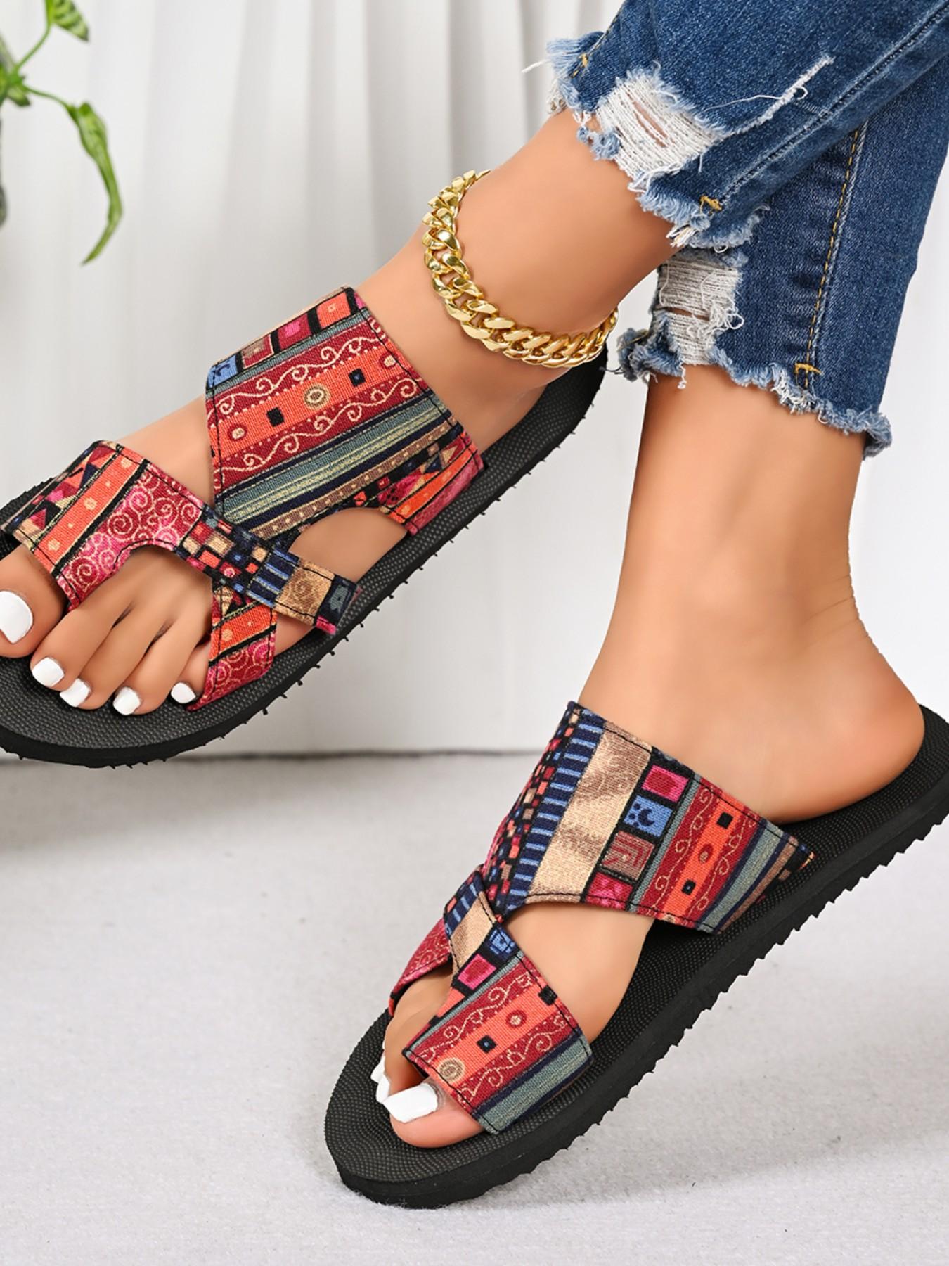 Summer New Ethnic Style Thick Sole Sandals for Women, Vintage Print Flip Flops, Outdoor Anti-Slip Beach Shoes, Comfortable and Stylish